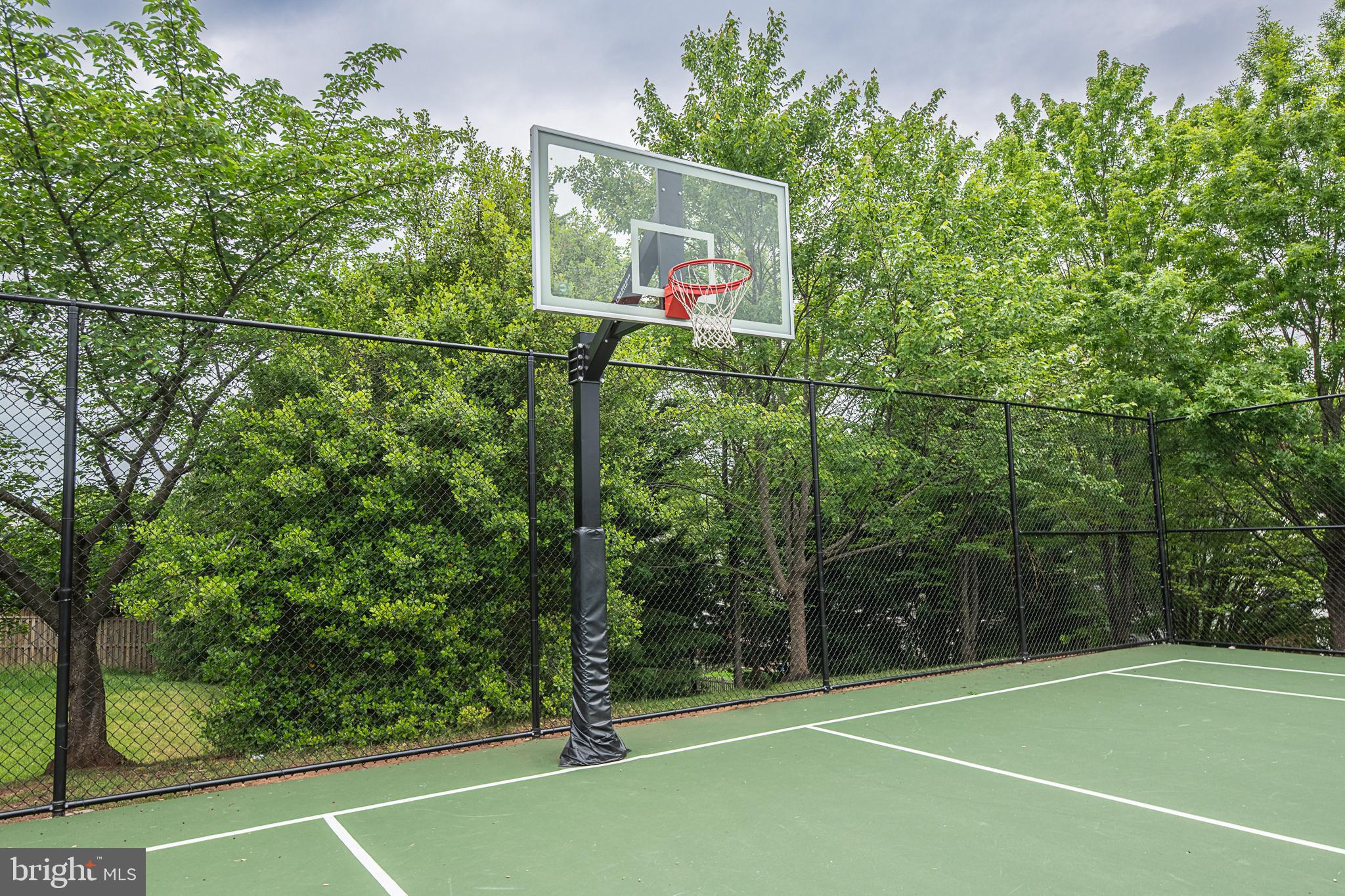 SOMERSET - Residential