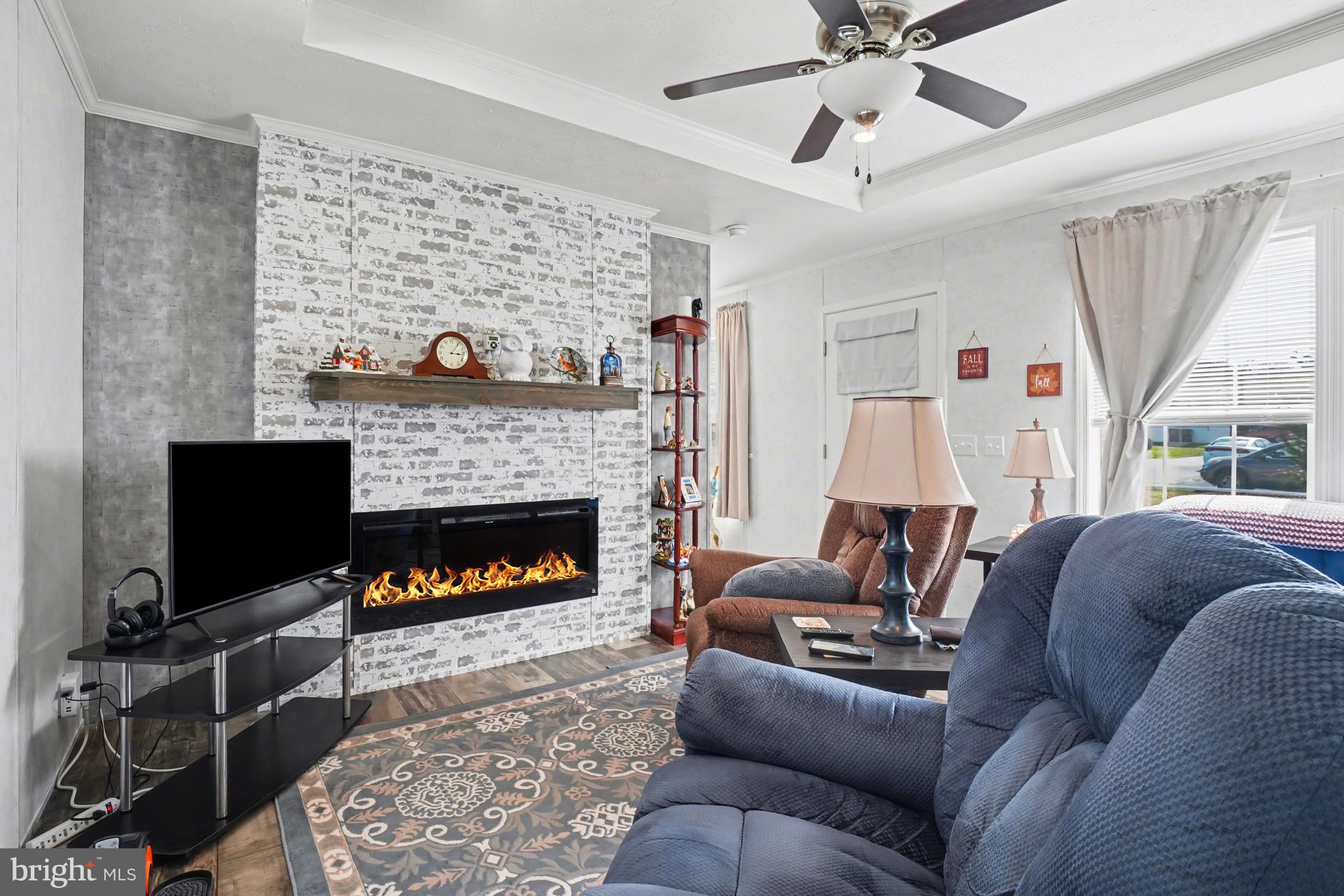 FRIEDEN MANOR - Residential