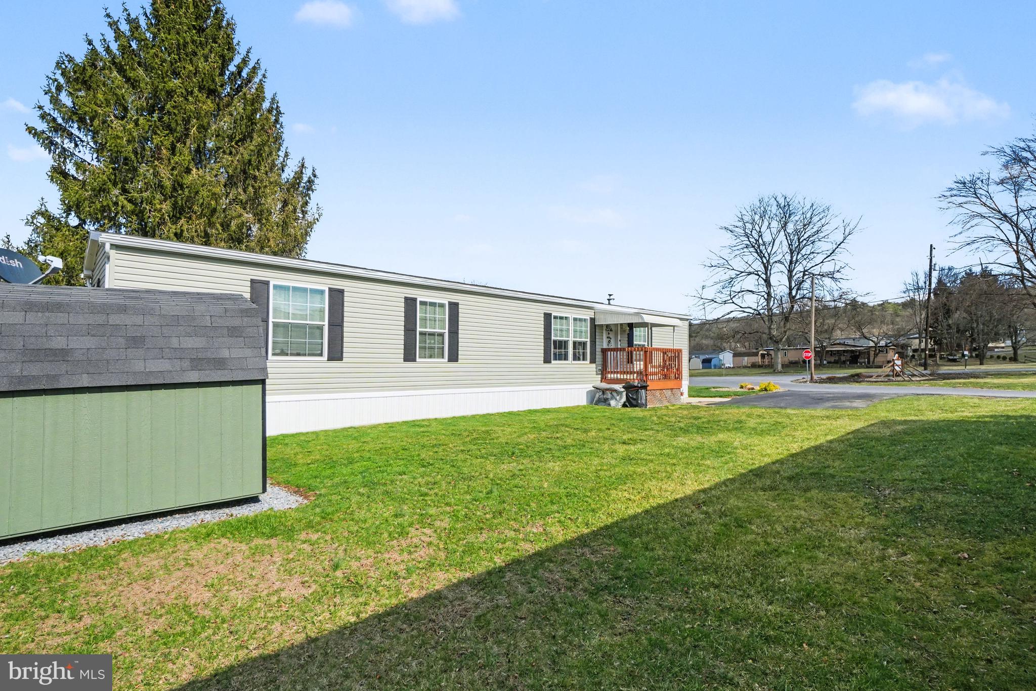 FRIEDEN MANOR - Residential