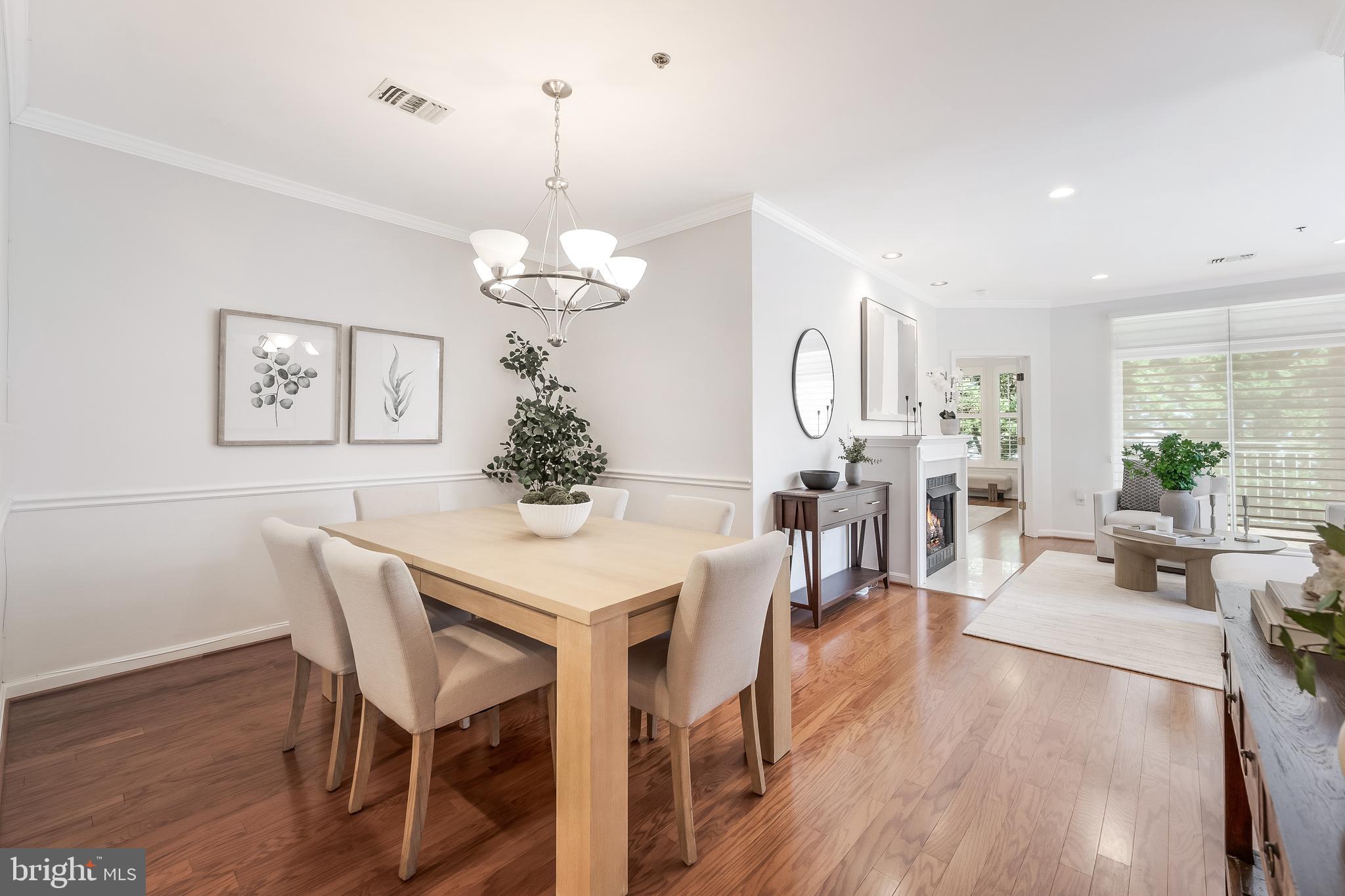 STRATFORD CONDOMINIUMS - Residential