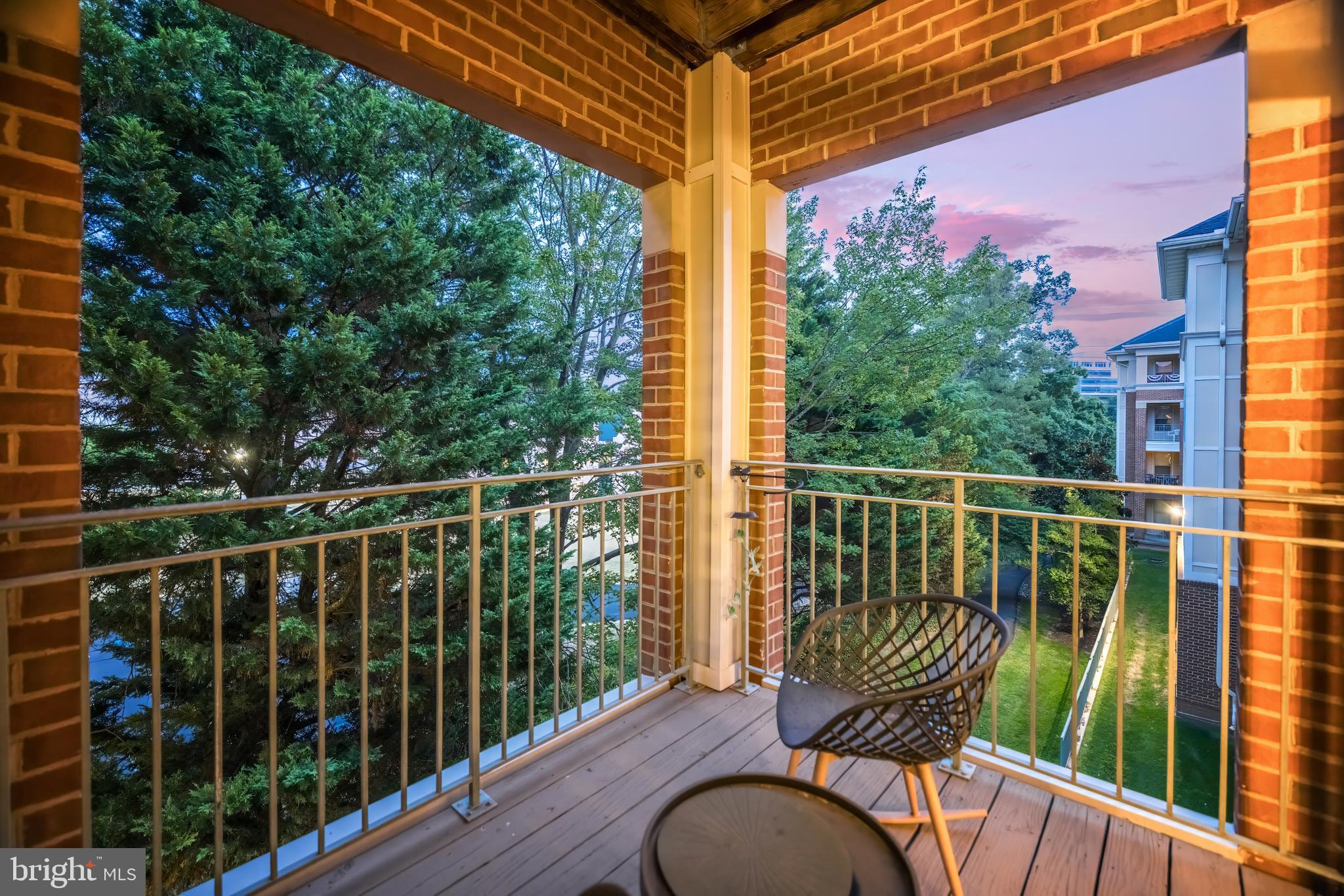 STRATFORD CONDOMINIUMS - Residential