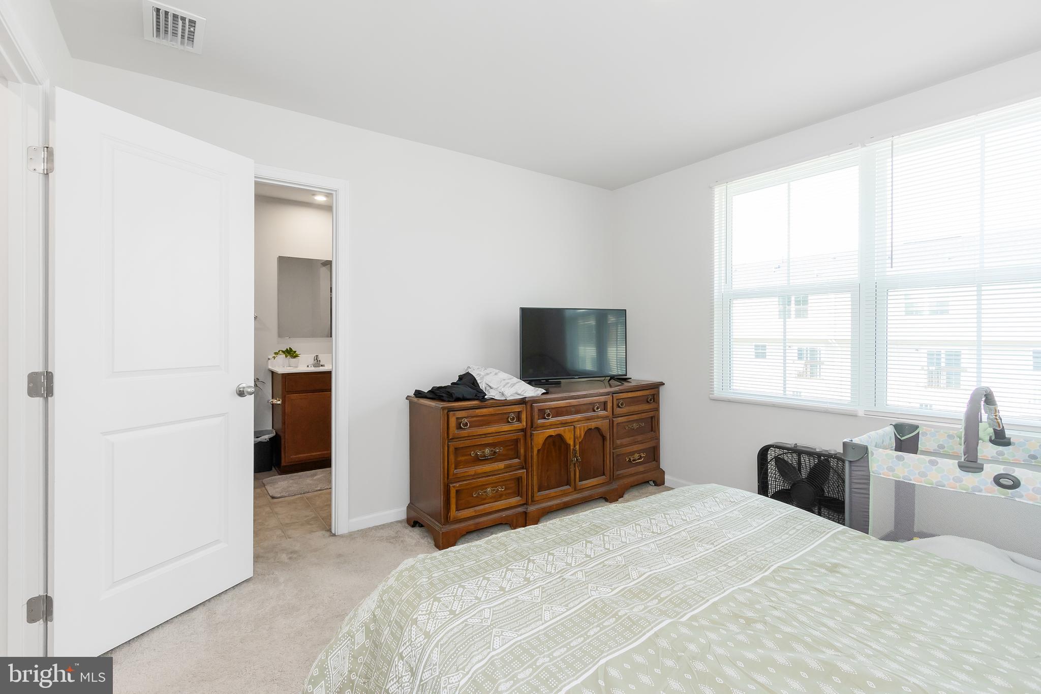 THE LAKES AT MARTINSBURG - Residential