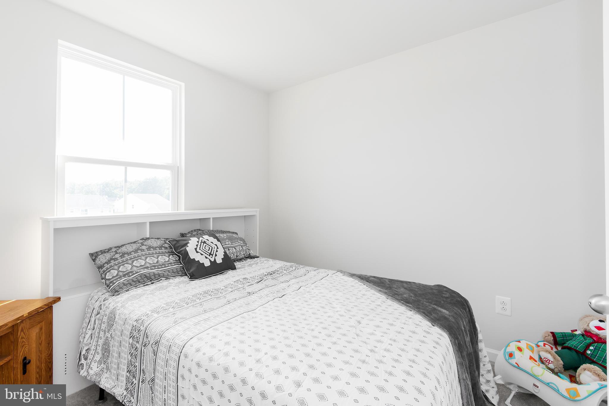 THE LAKES AT MARTINSBURG - Residential