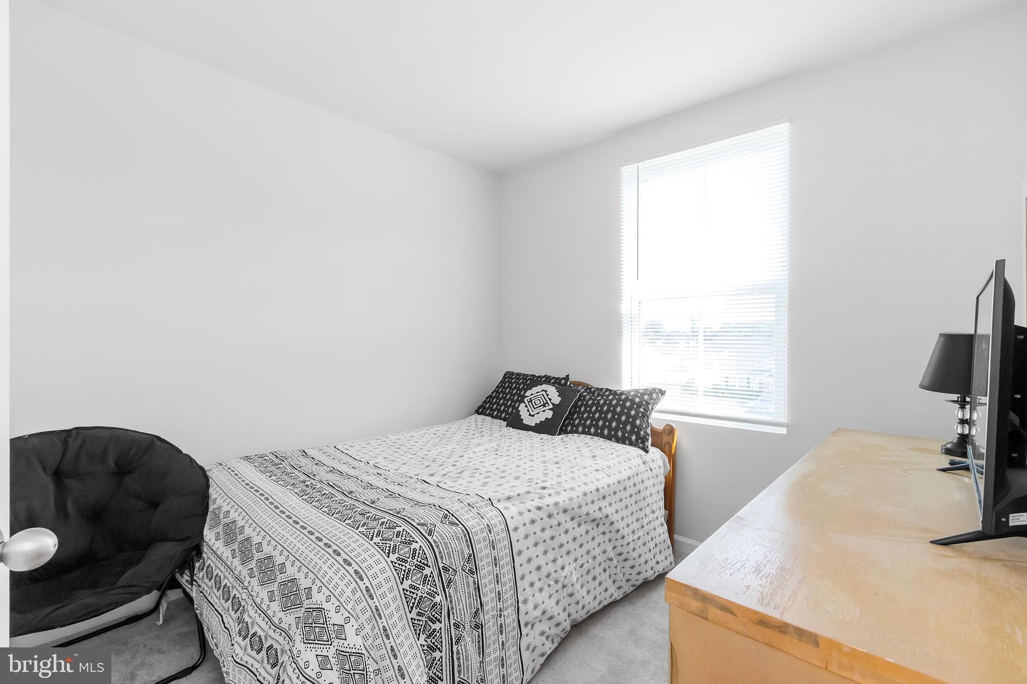 THE LAKES AT MARTINSBURG - Residential