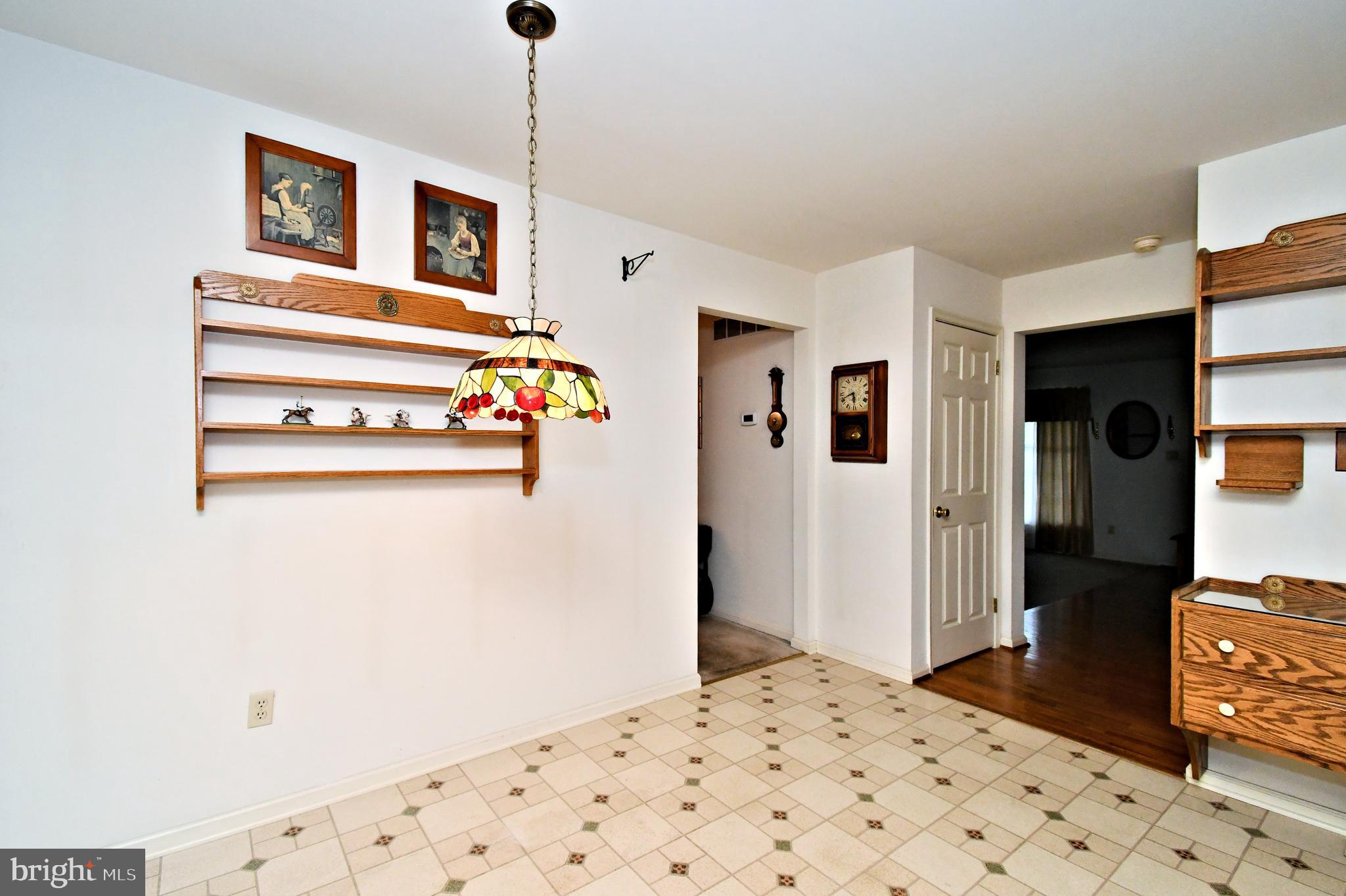 STRAWBERRY FIELDS - Residential