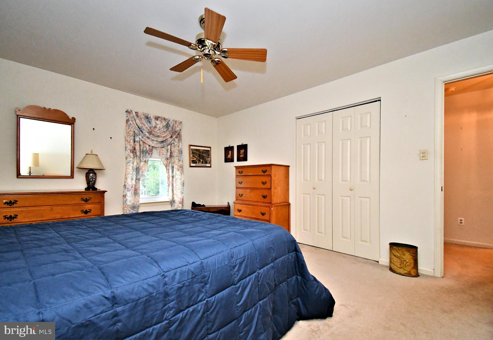 STRAWBERRY FIELDS - Residential