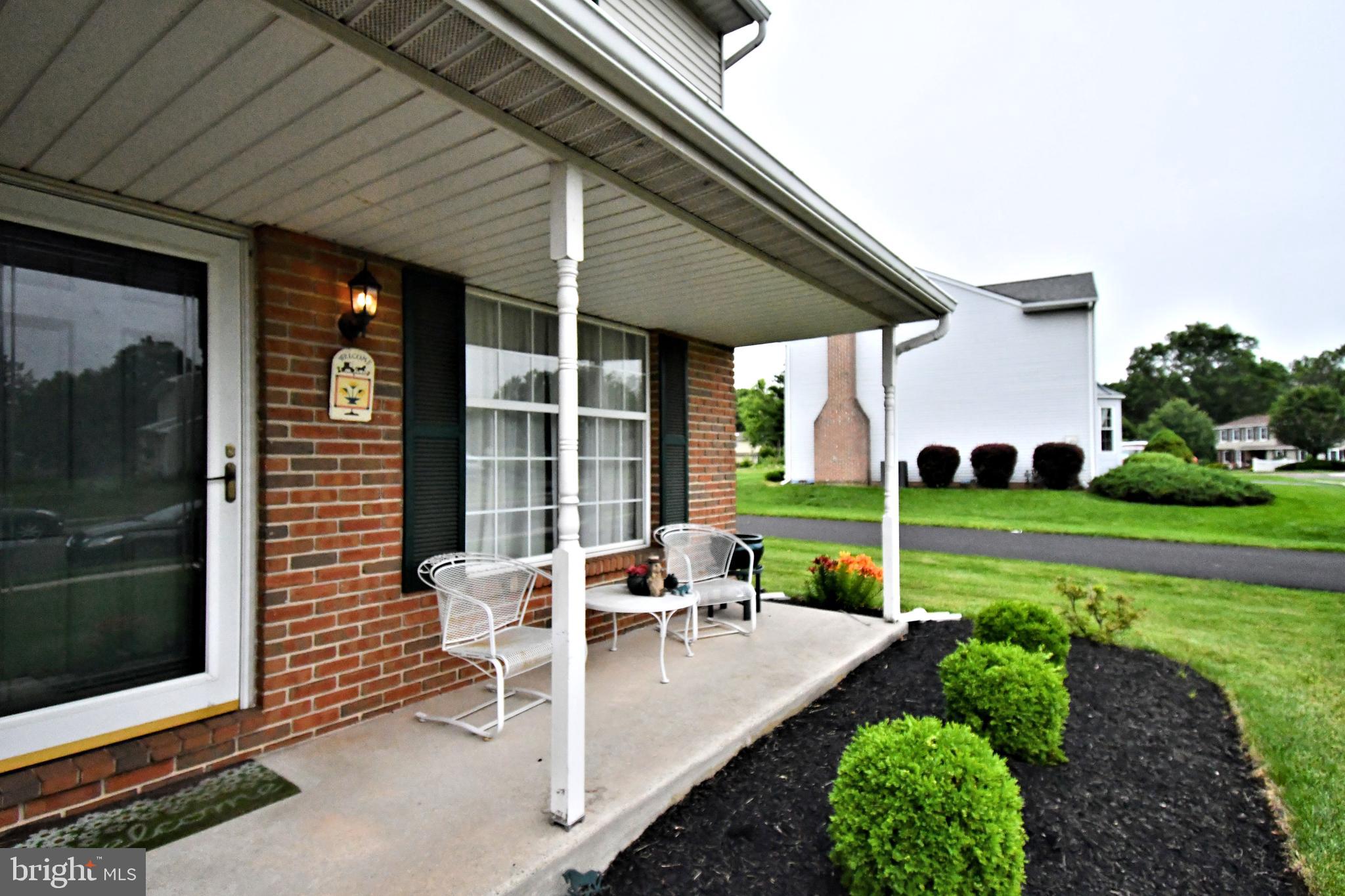 STRAWBERRY FIELDS - Residential