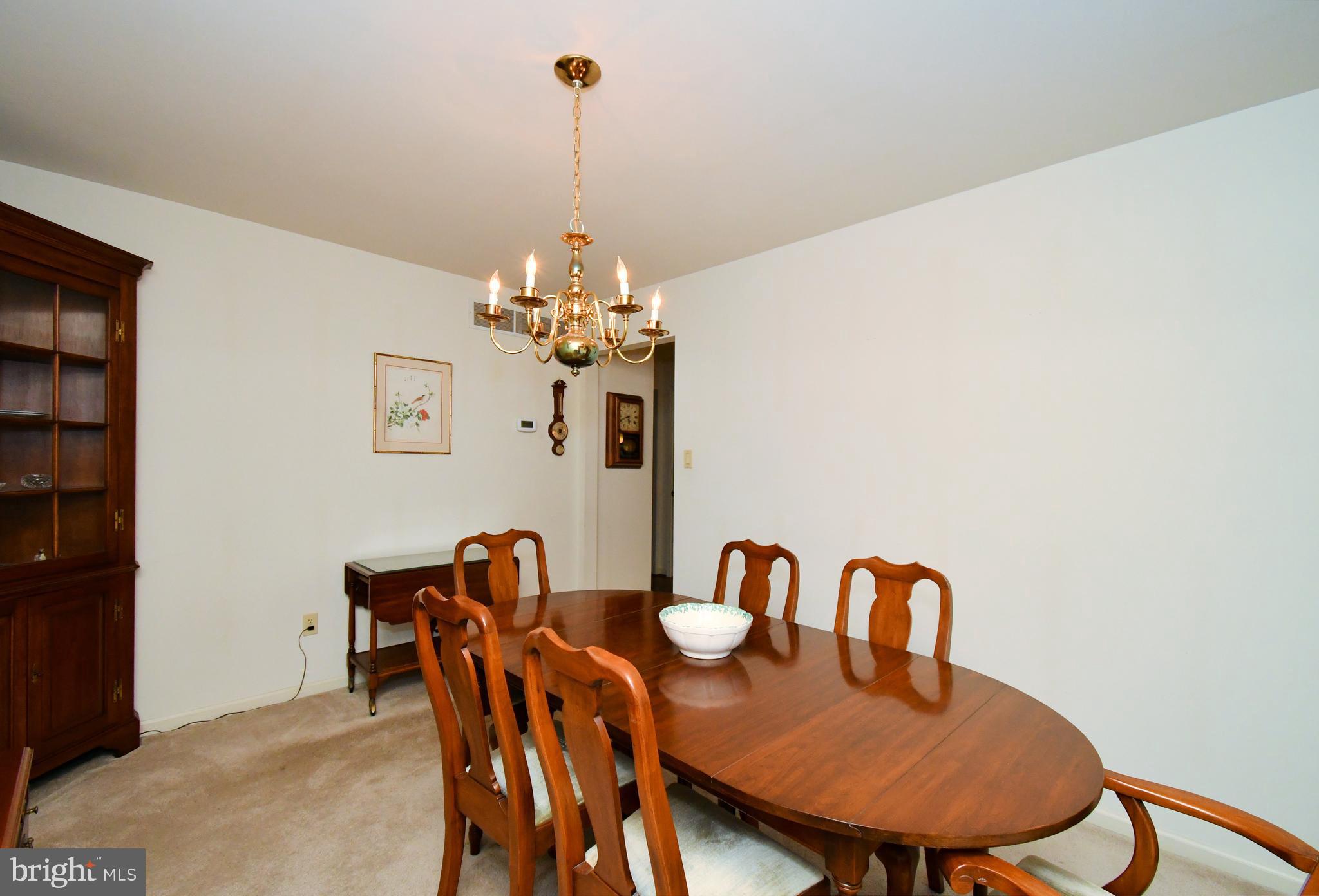 STRAWBERRY FIELDS - Residential