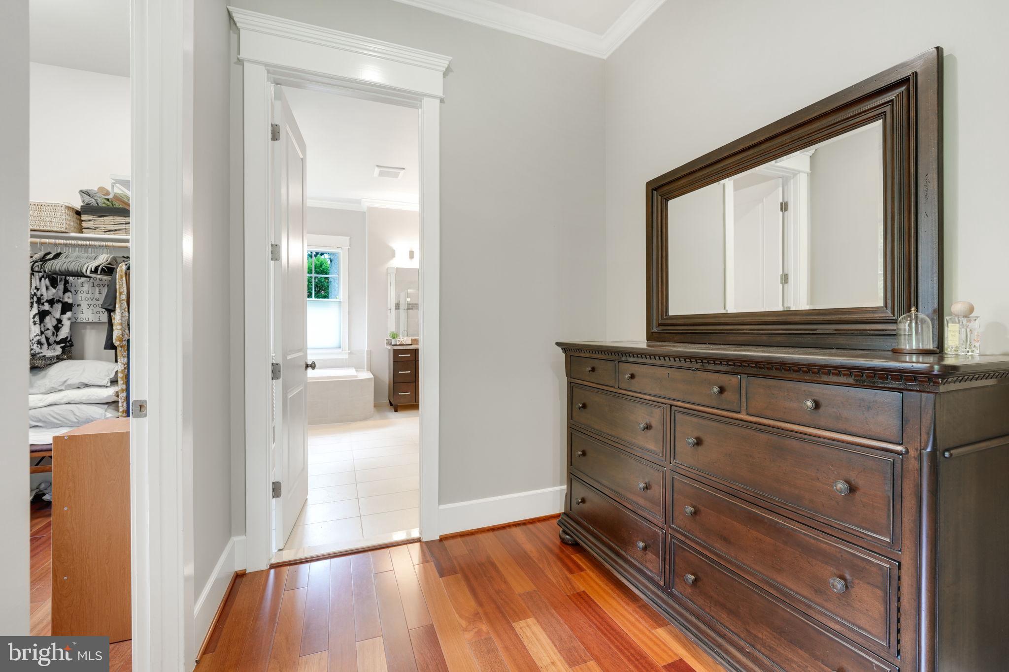 ACREDALE - Residential