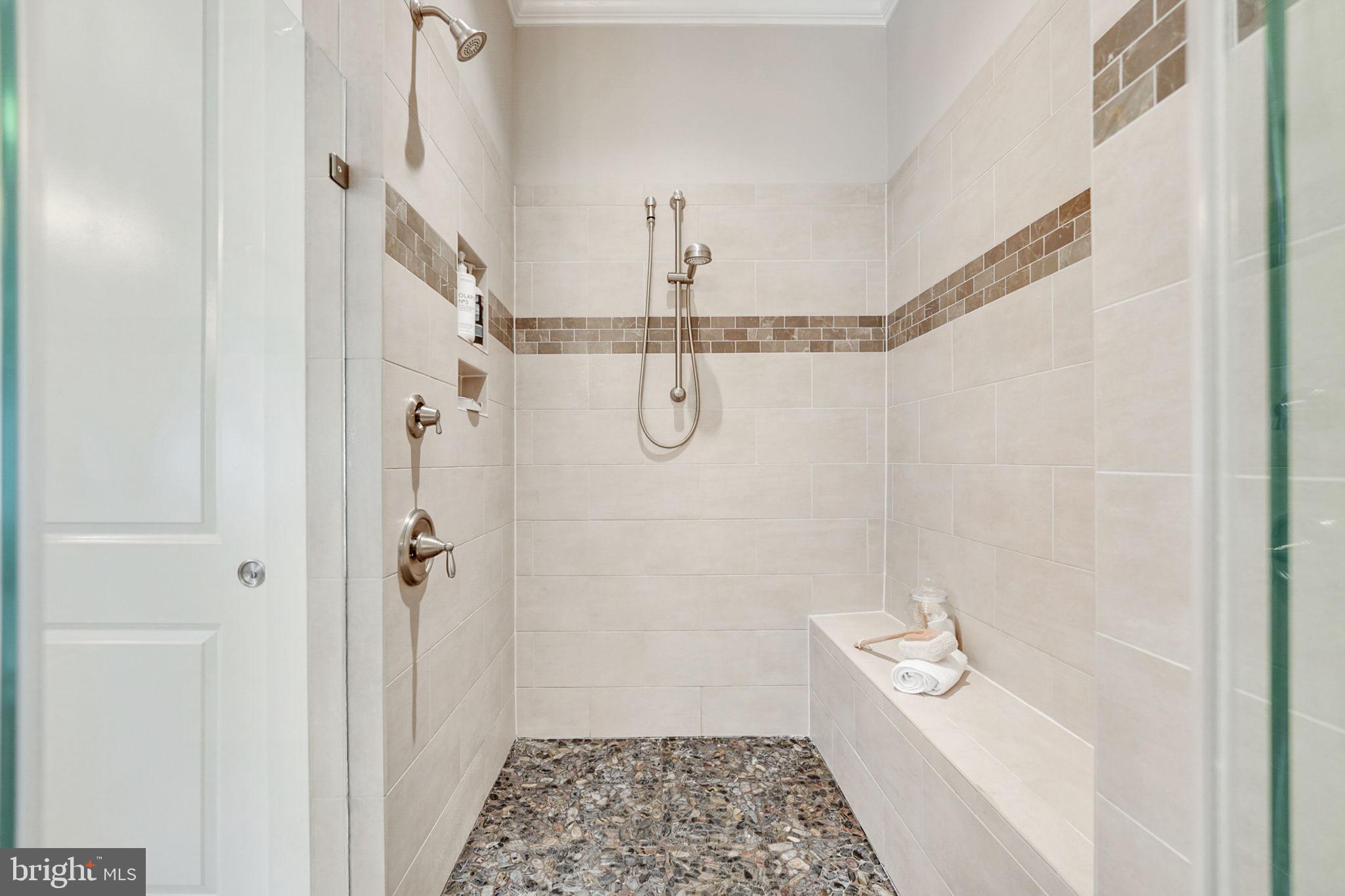 ACREDALE - Residential