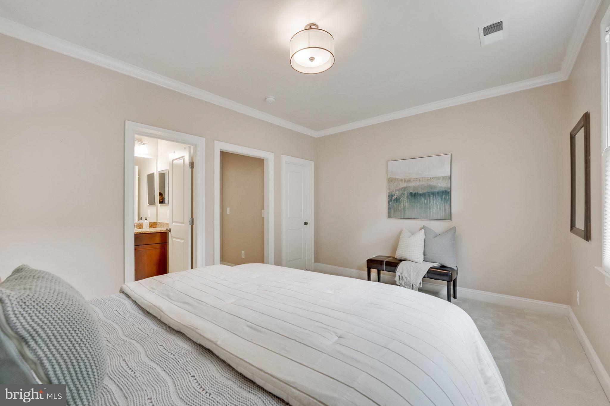 ACREDALE - Residential