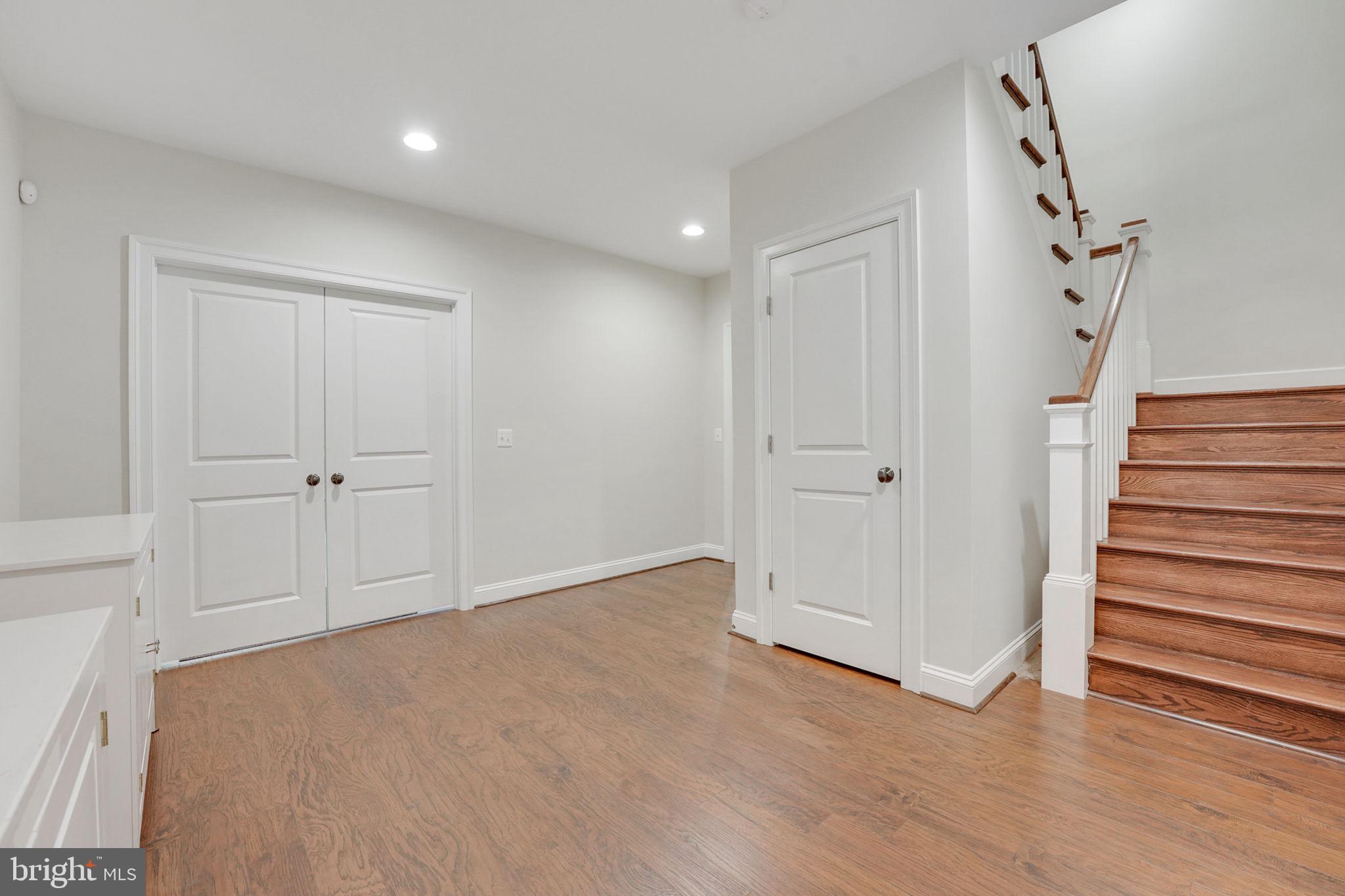 ACREDALE - Residential