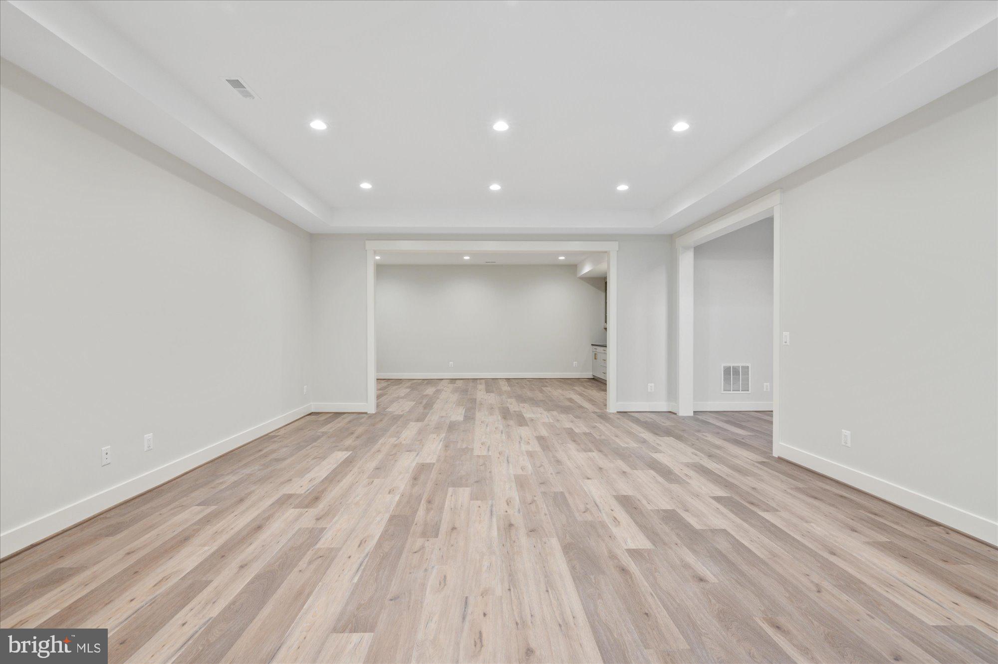 MARLBORO ESTATES - Residential