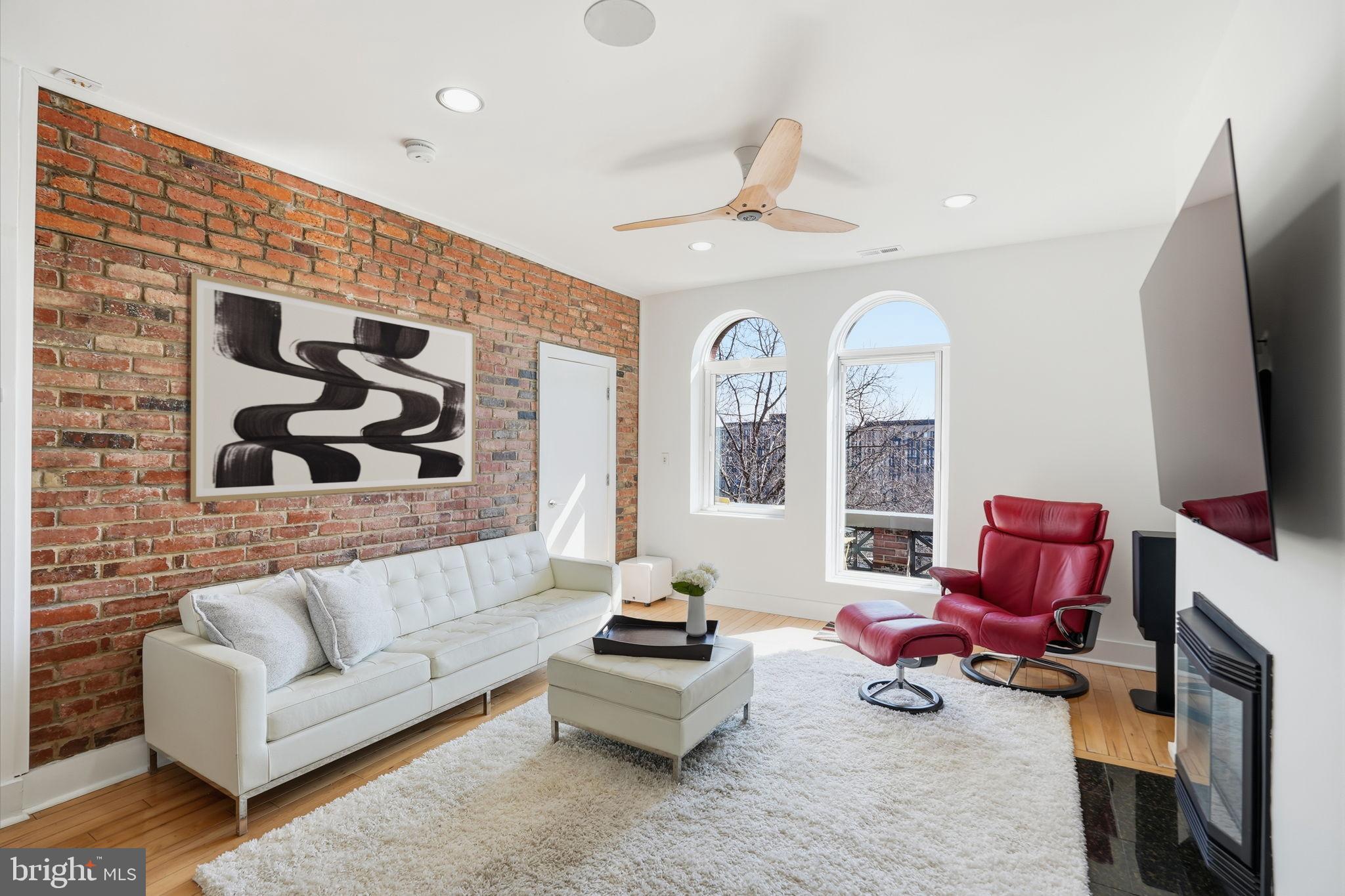 OLD CITY #2 - Residential