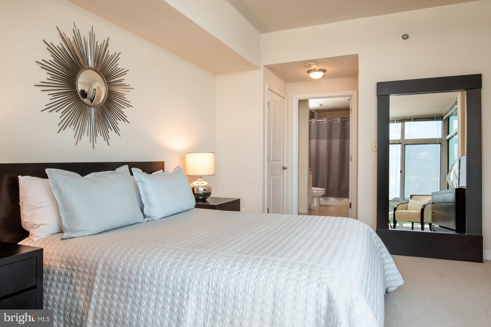 MIDTOWN BETHESDA NORTH - Residential