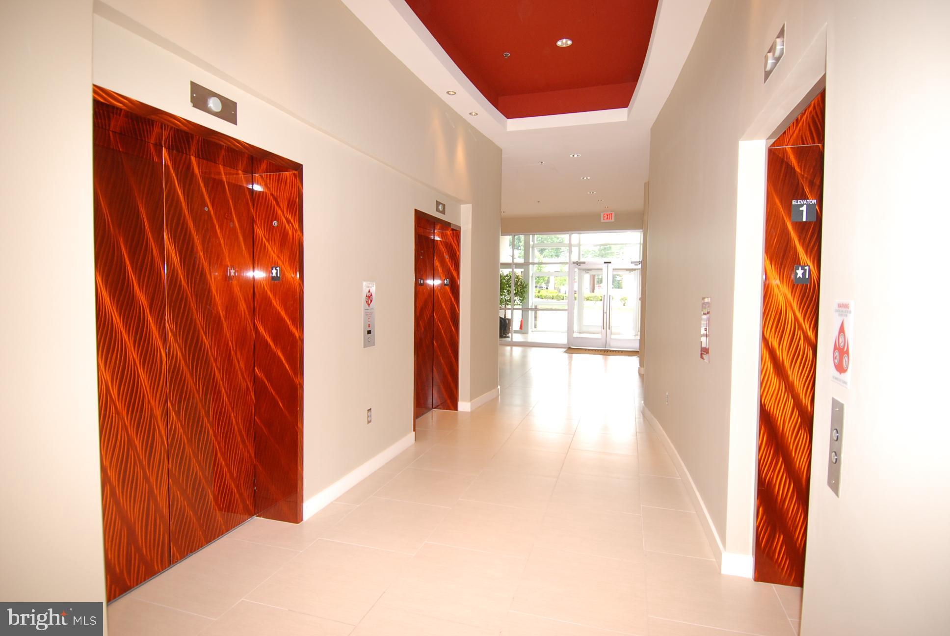 MIDTOWN BETHESDA NORTH - Residential