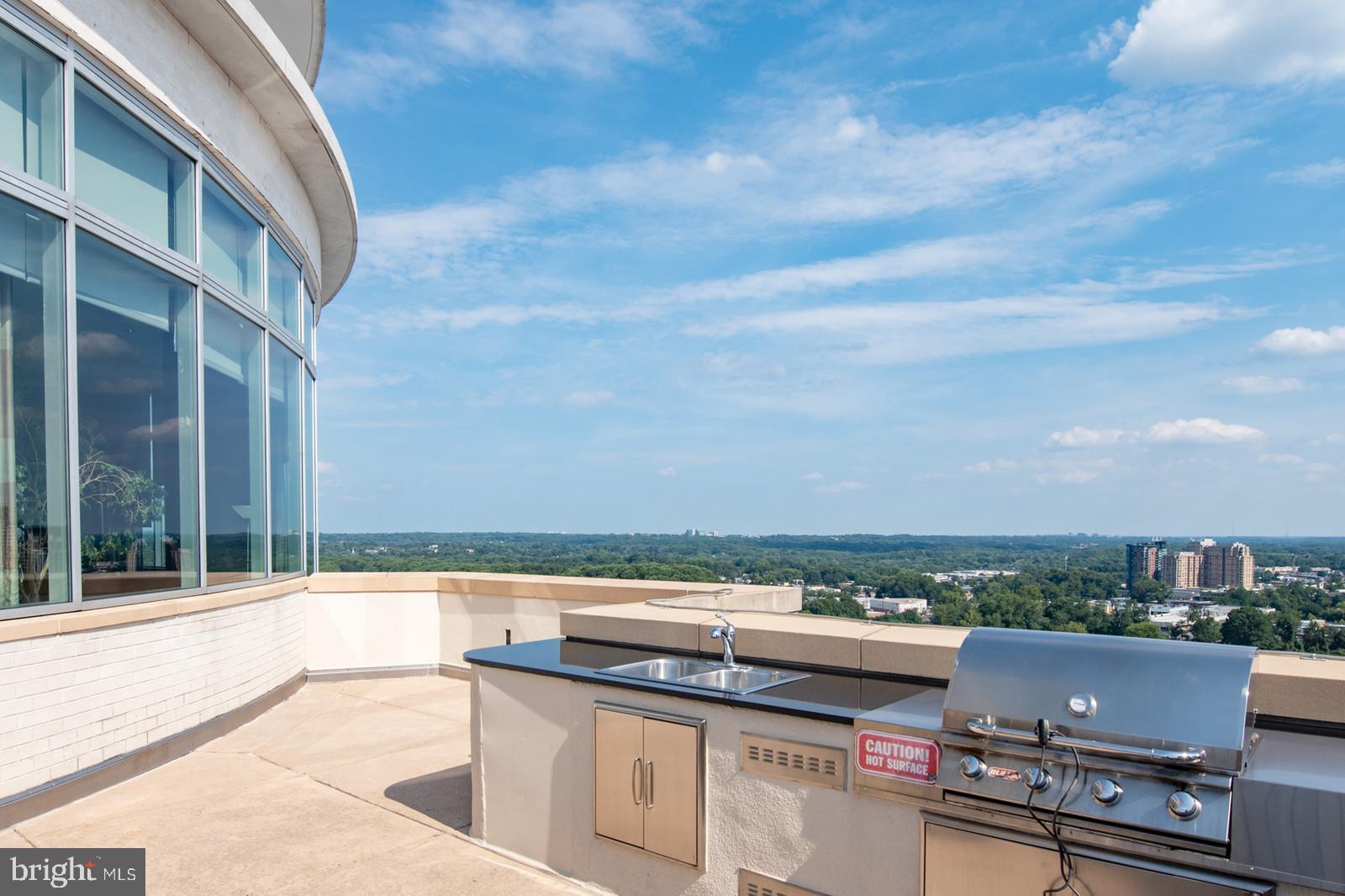 MIDTOWN BETHESDA NORTH - Residential