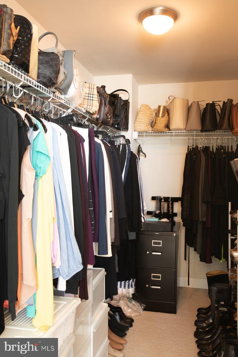 MIDTOWN BETHESDA NORTH - Residential