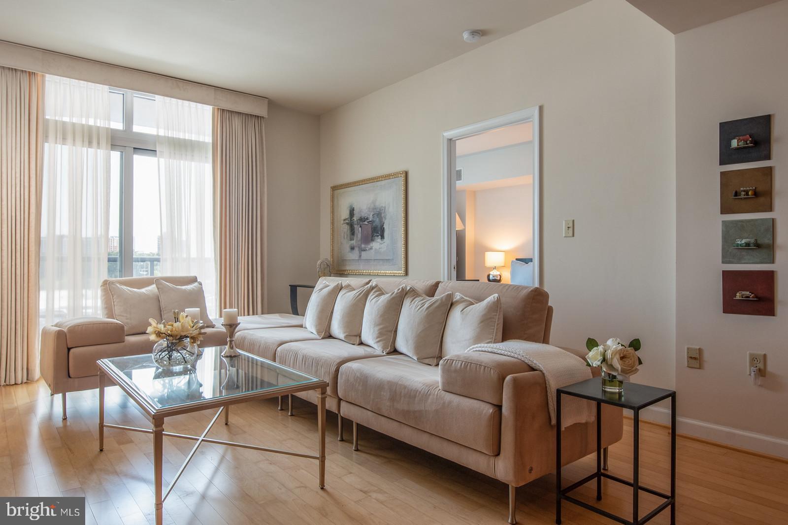 MIDTOWN BETHESDA NORTH - Residential