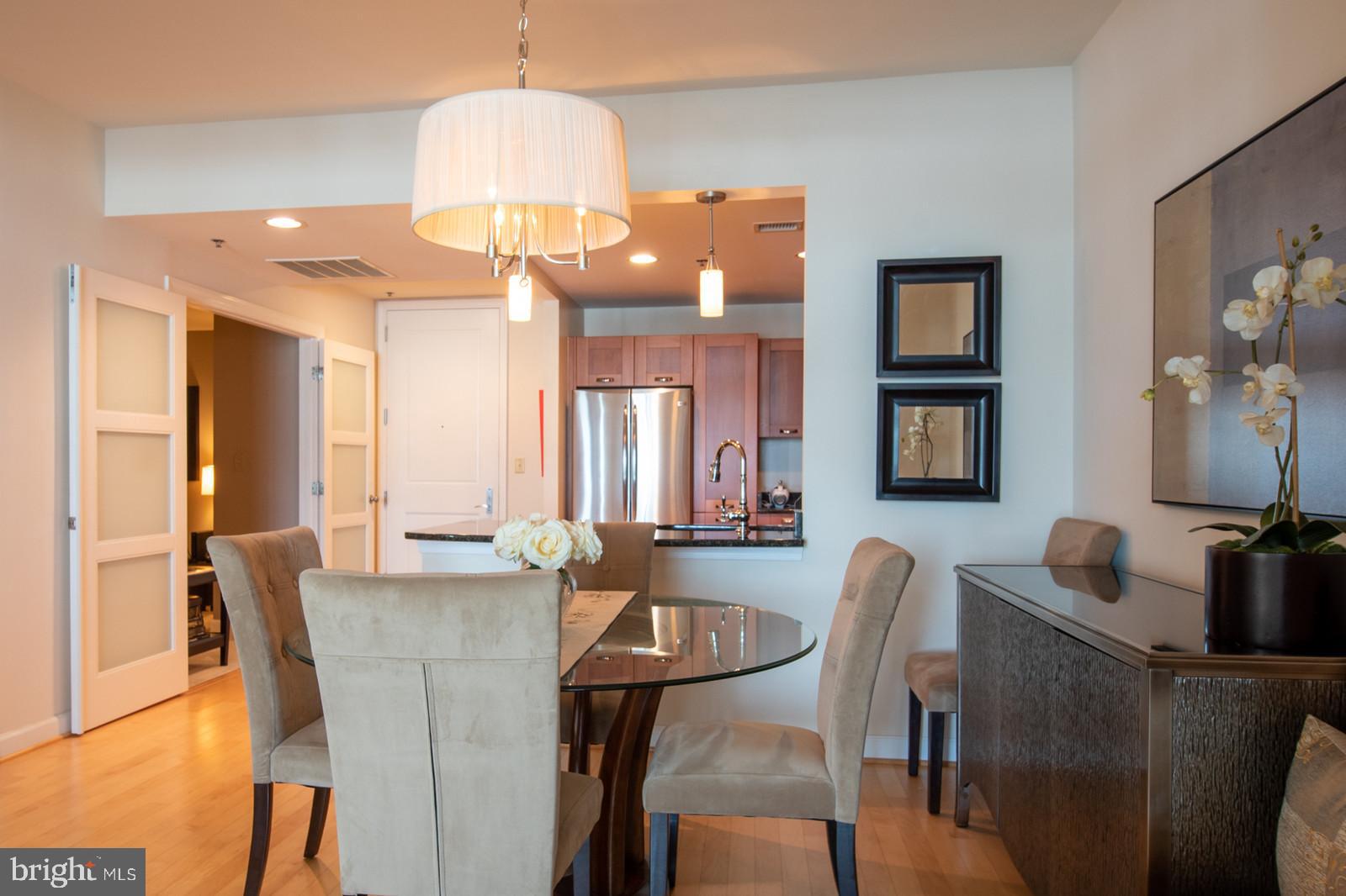 MIDTOWN BETHESDA NORTH - Residential