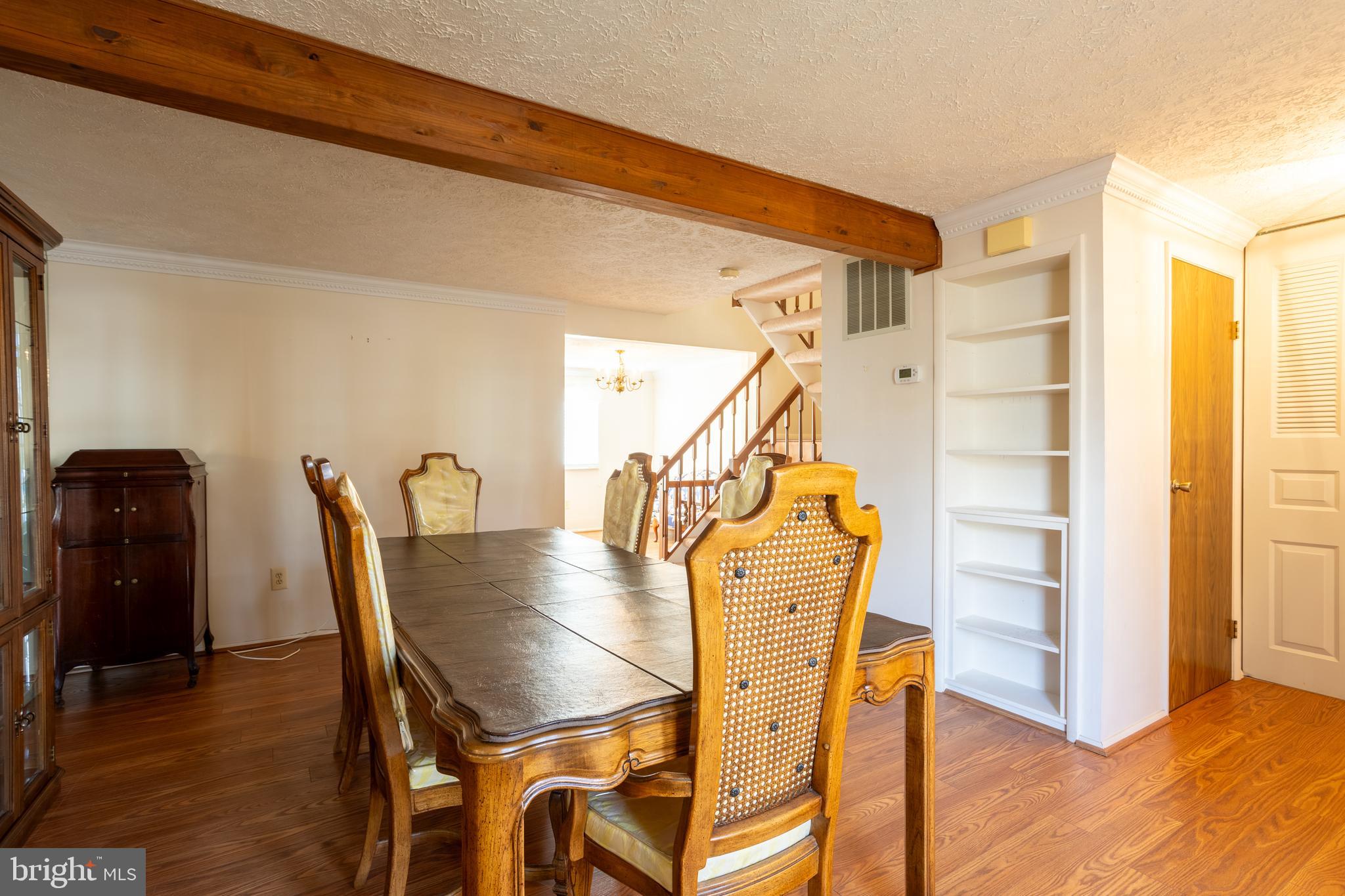 129 LONG MEADOW COURT