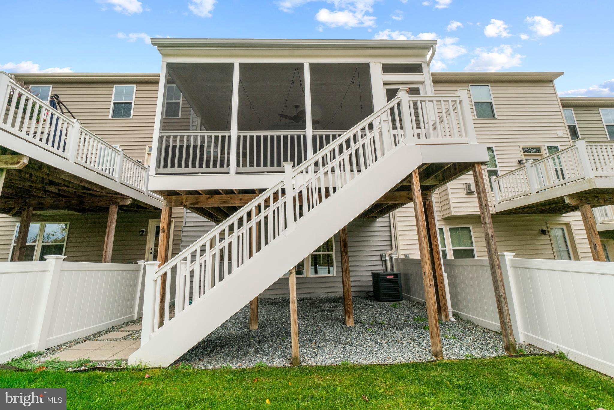 MAGNESS MILL - Residential