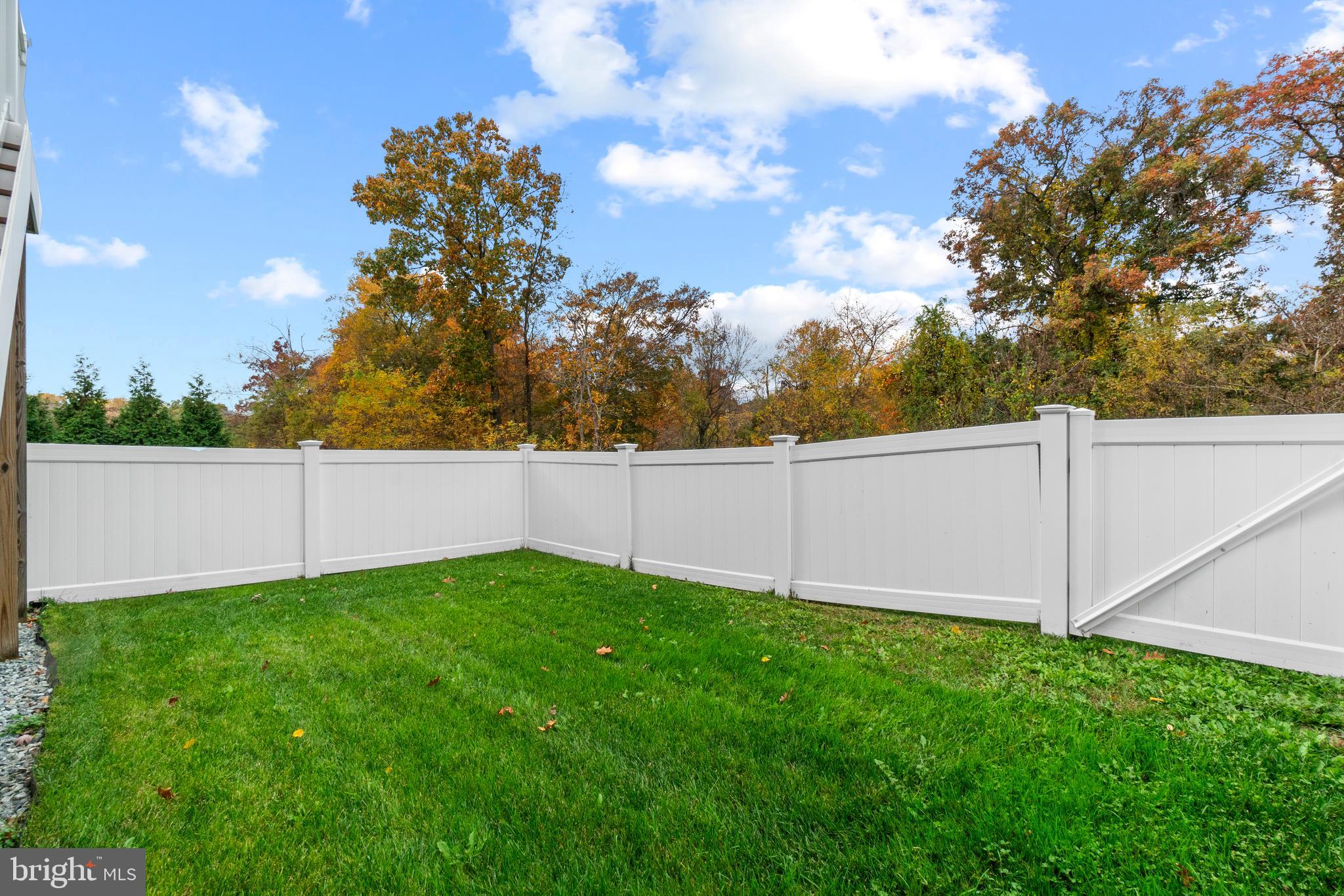 MAGNESS MILL - Residential