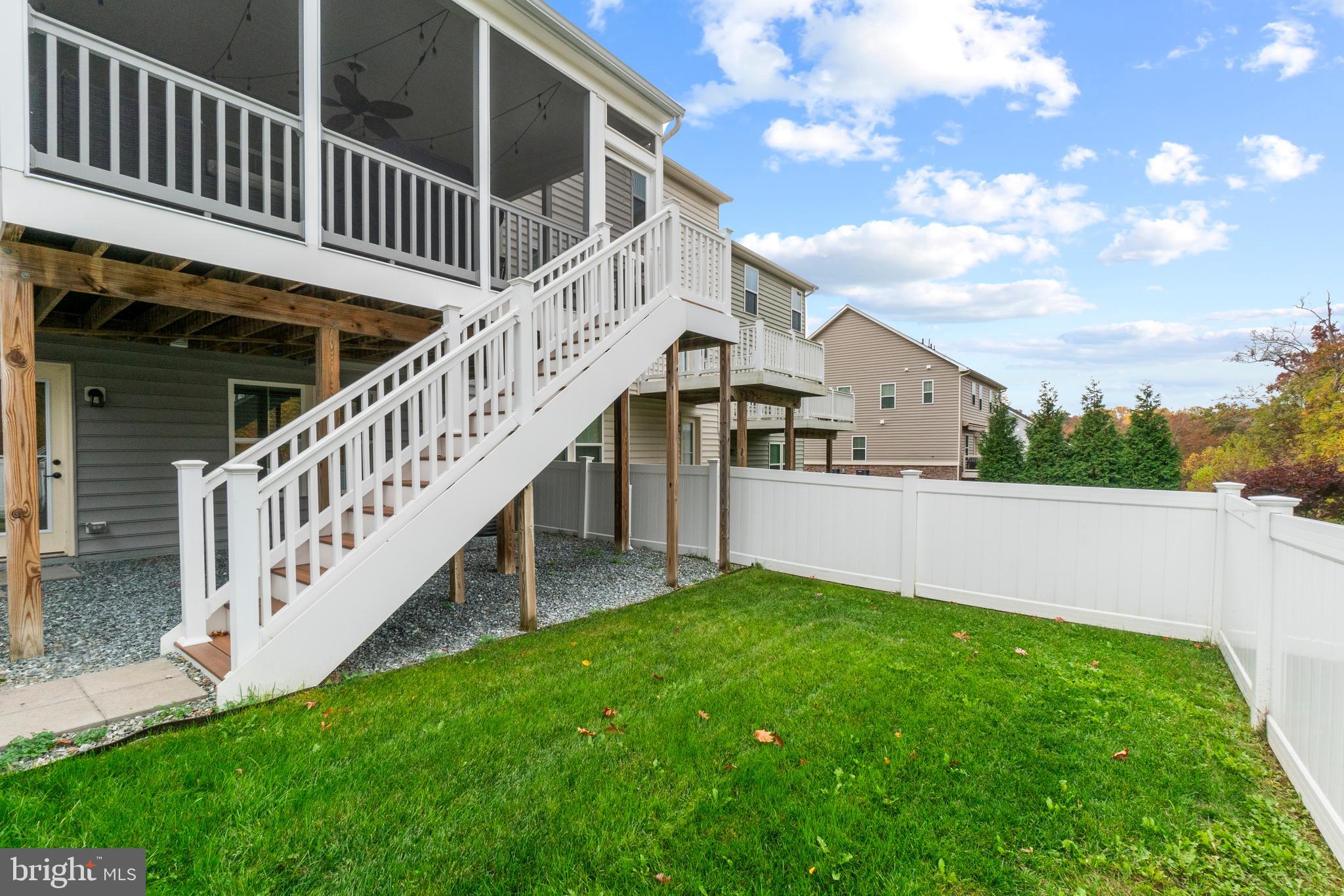 MAGNESS MILL - Residential