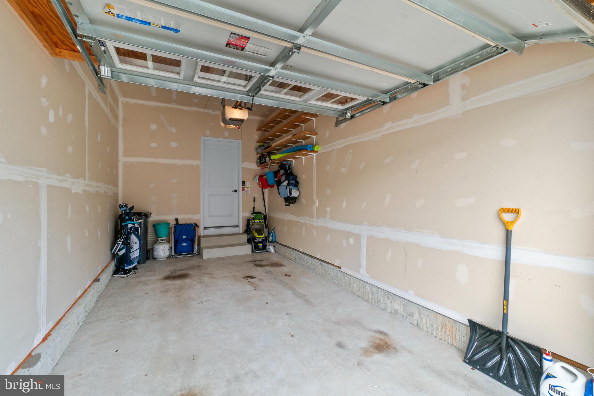 MAGNESS MILL - Residential