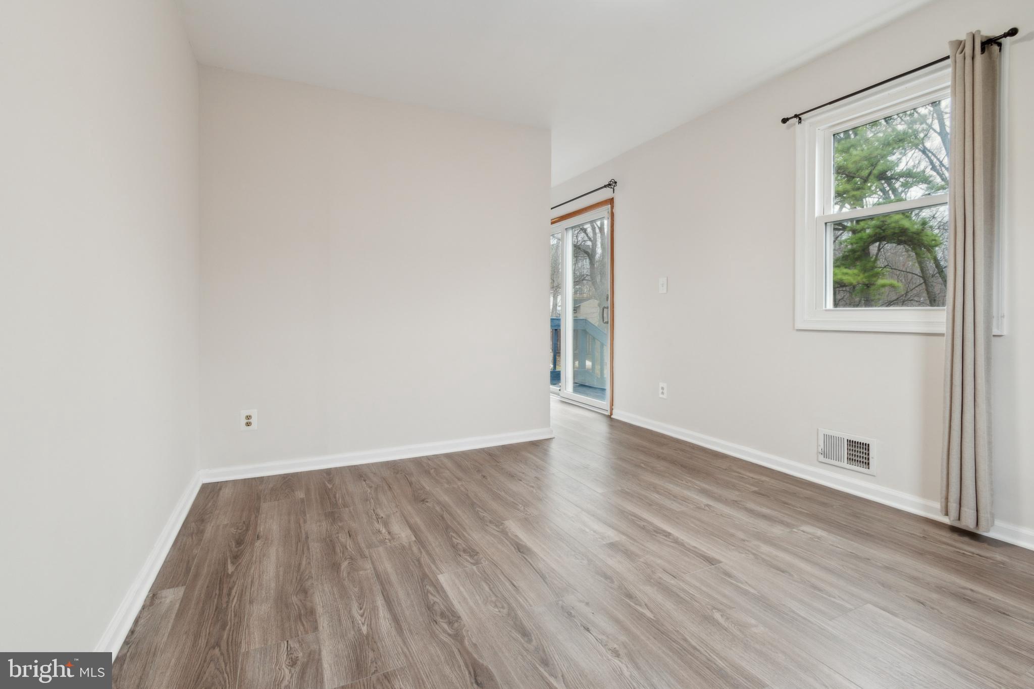 GLENSIDE PARK - Residential