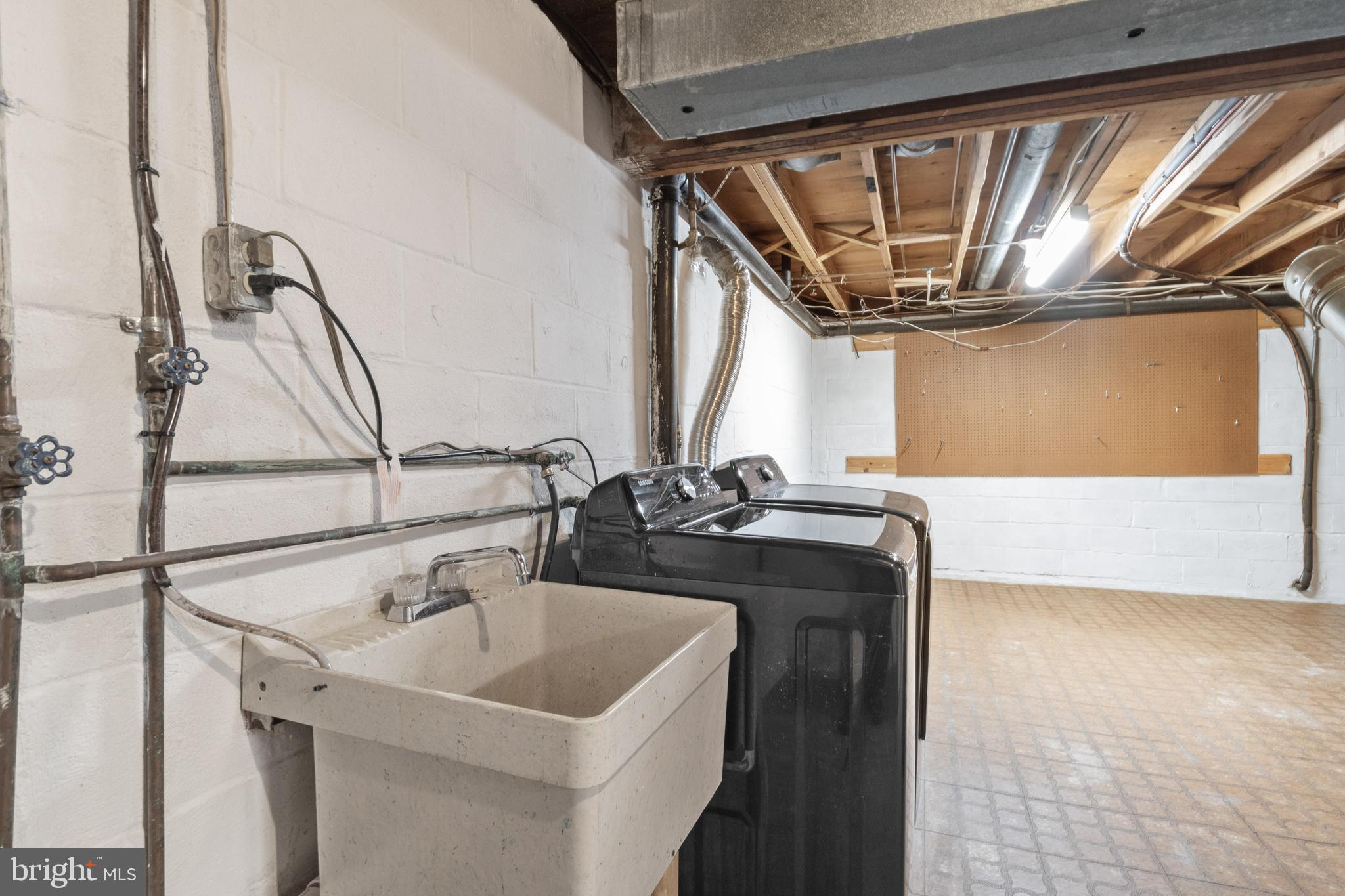 GLENSIDE PARK - Residential