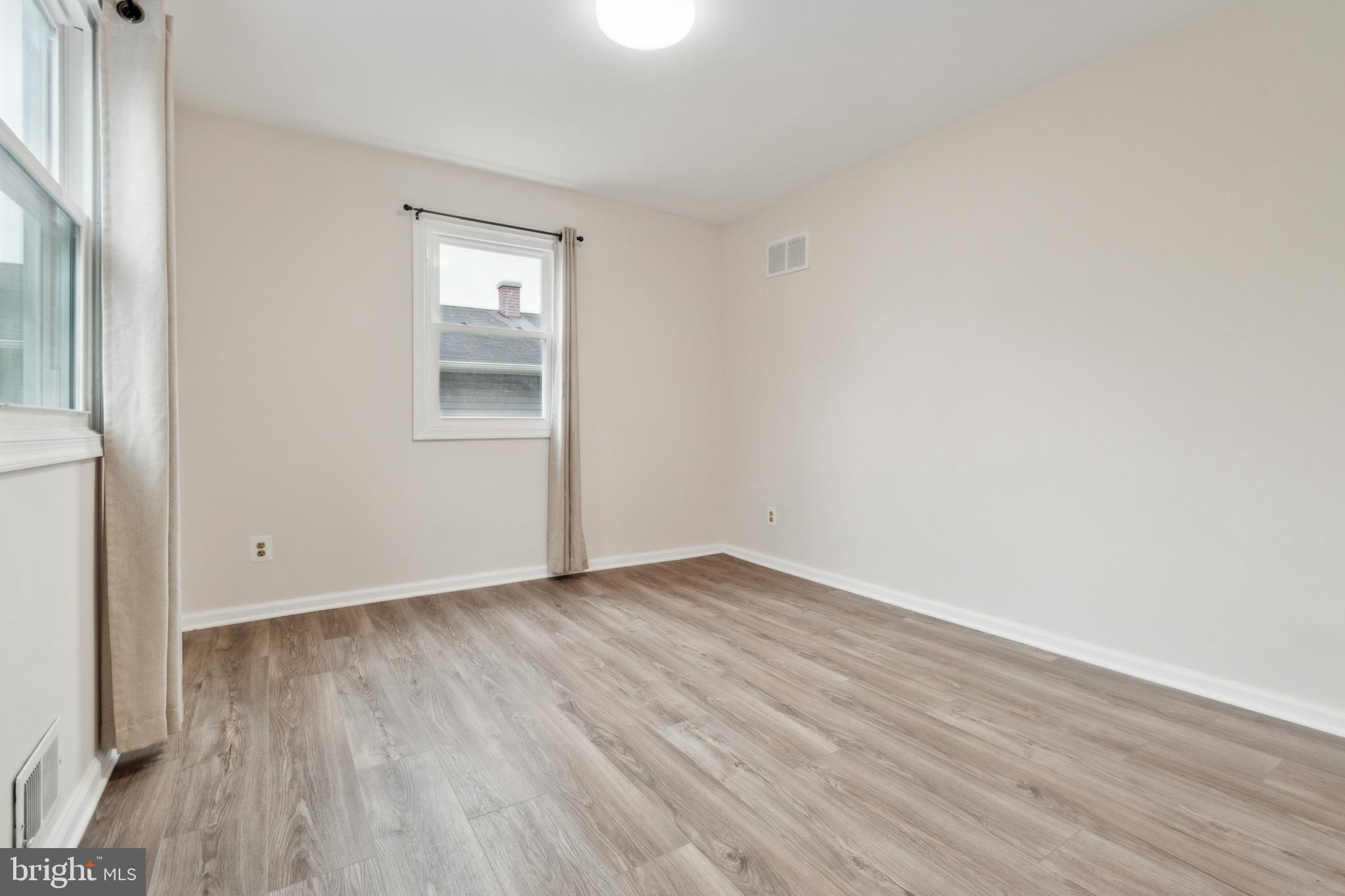 GLENSIDE PARK - Residential