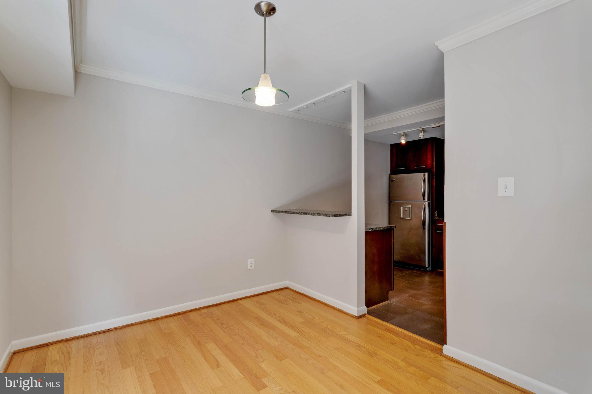 LONDON TERRACE - Residential Lease