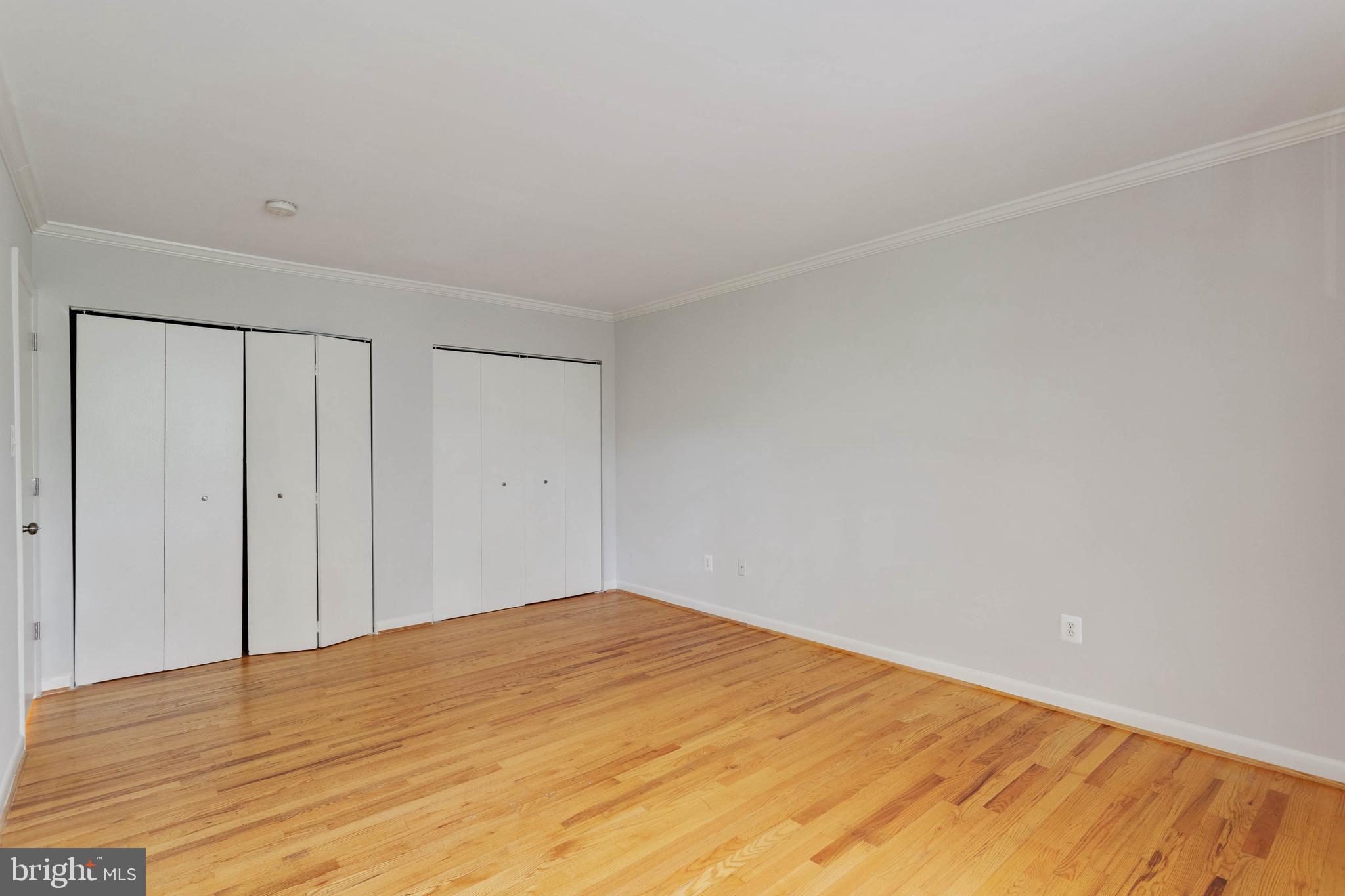 LONDON TERRACE - Residential Lease