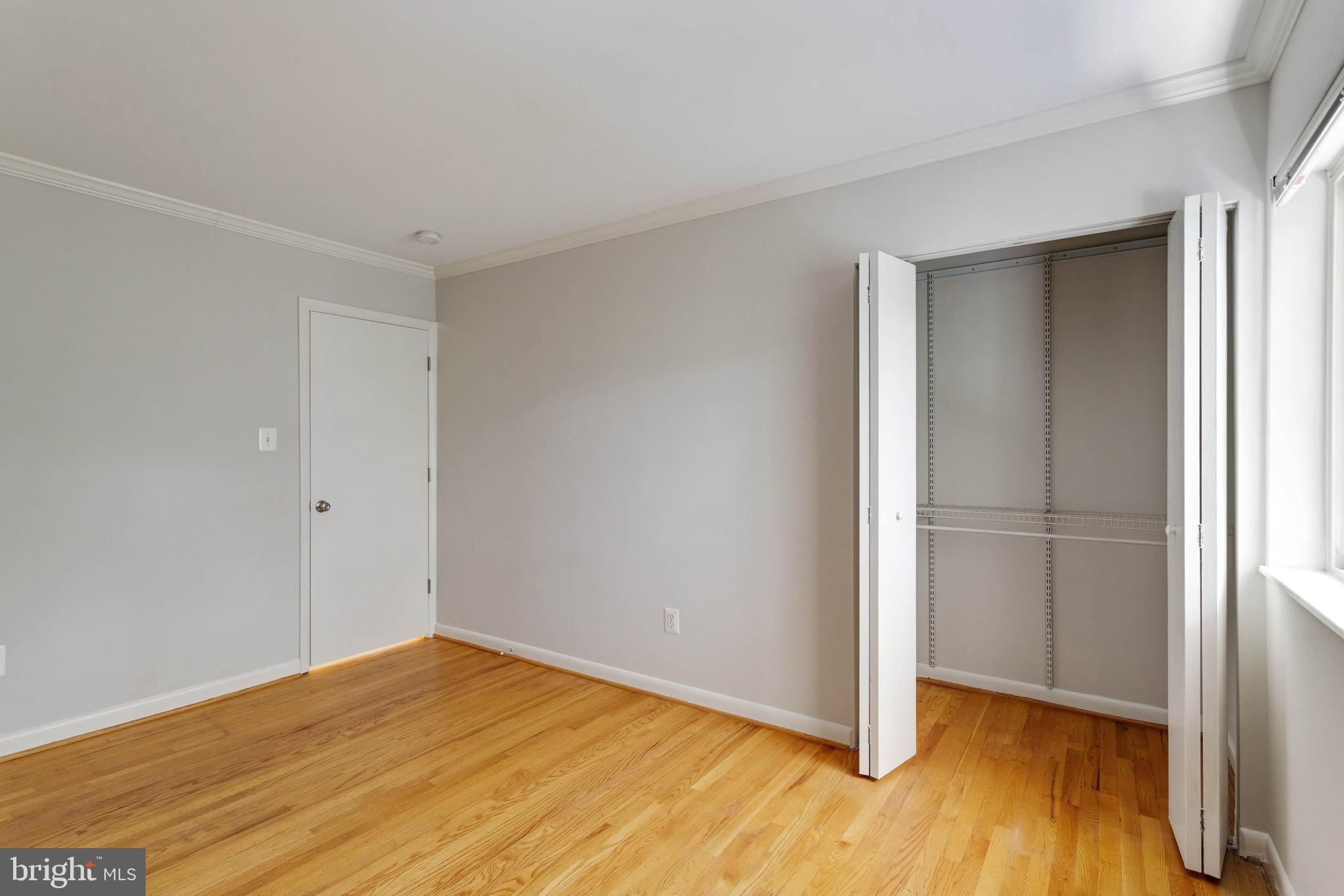 LONDON TERRACE - Residential Lease