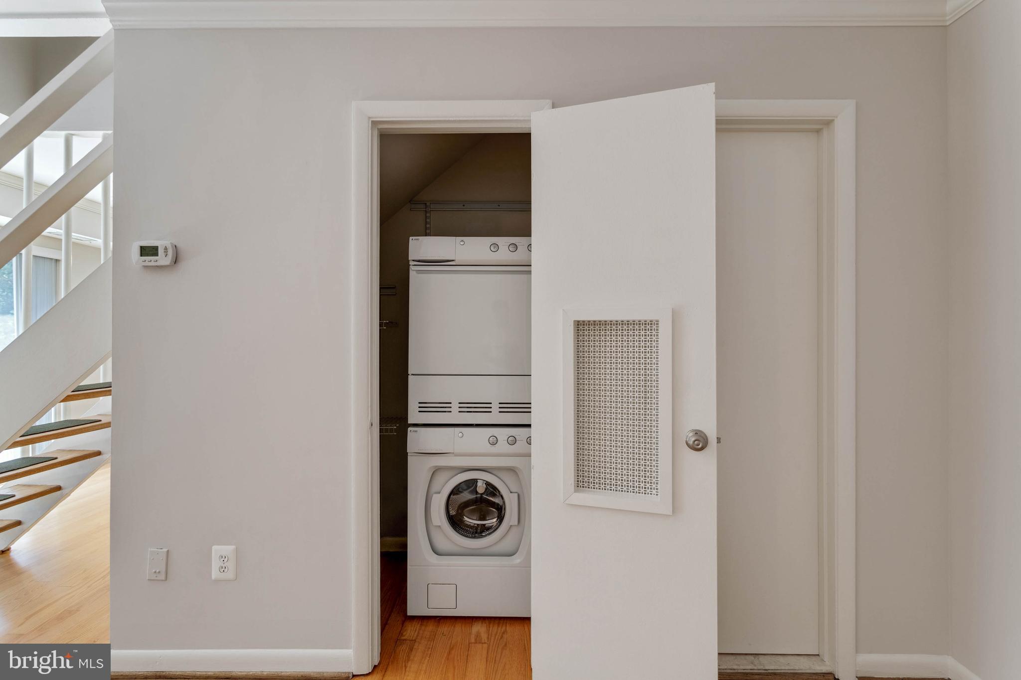 LONDON TERRACE - Residential Lease