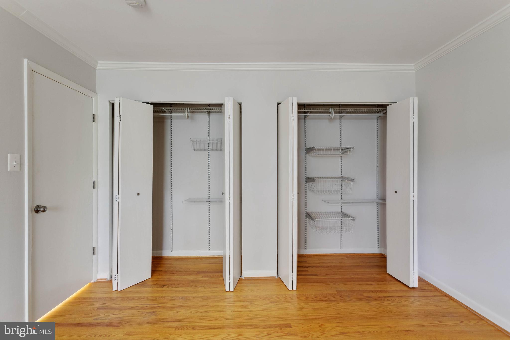 LONDON TERRACE - Residential Lease