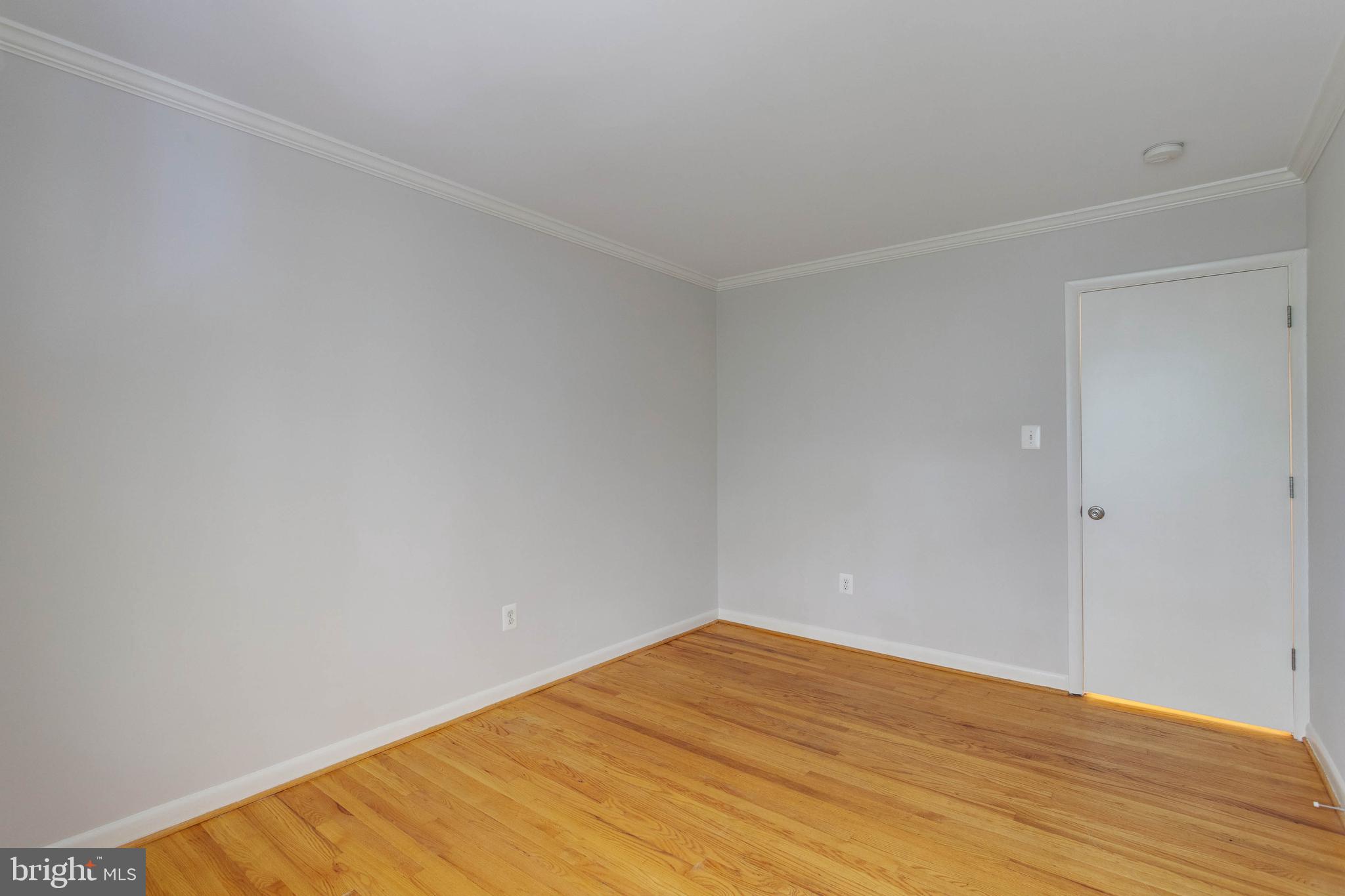 LONDON TERRACE - Residential Lease