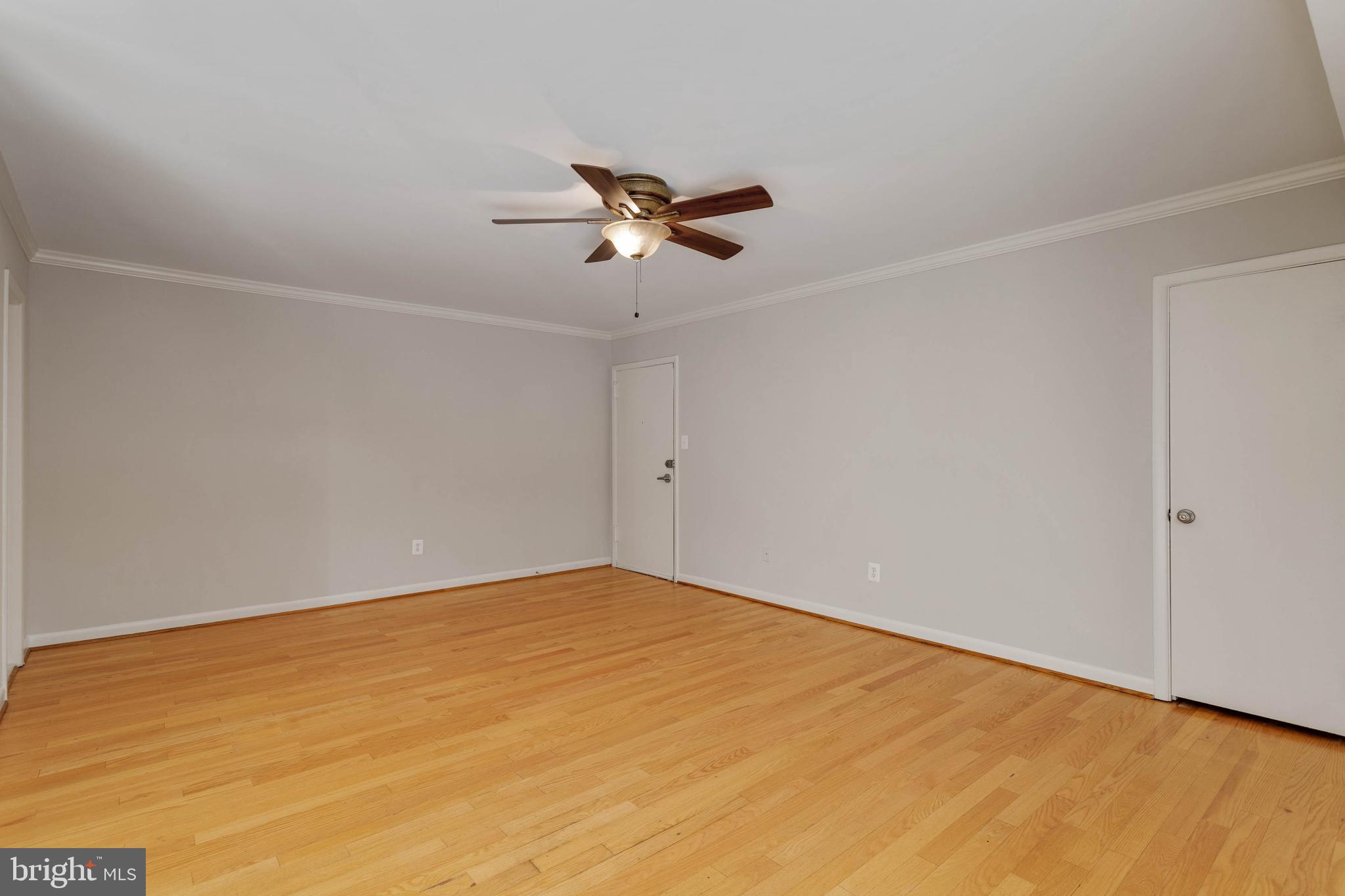 LONDON TERRACE - Residential Lease