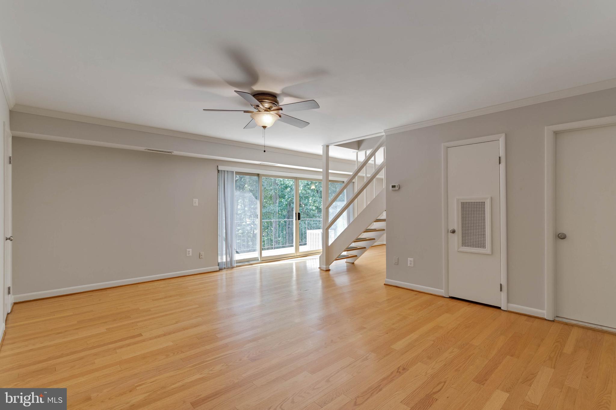 LONDON TERRACE - Residential Lease