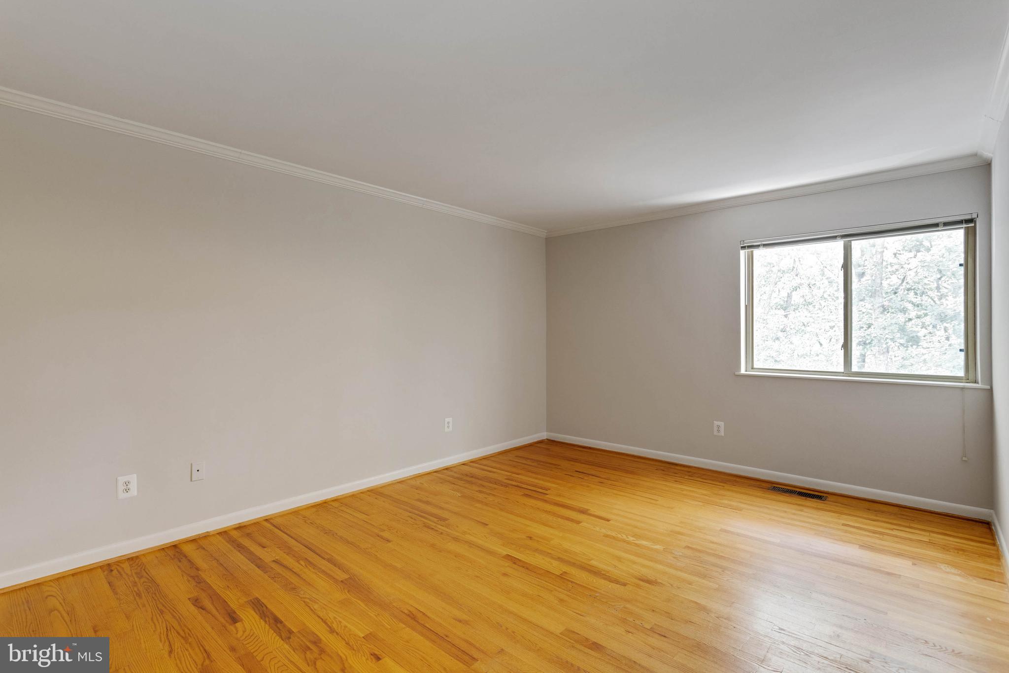 LONDON TERRACE - Residential Lease