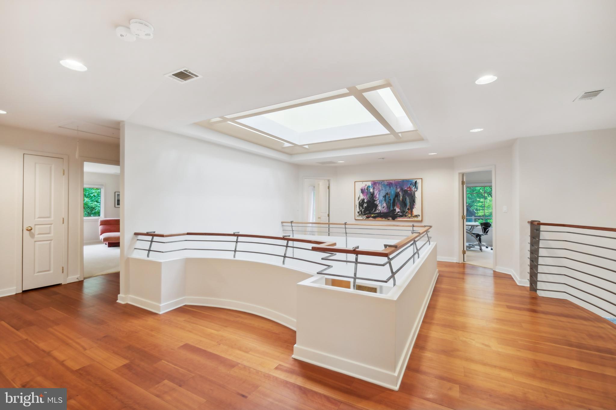 AVENEL - Residential