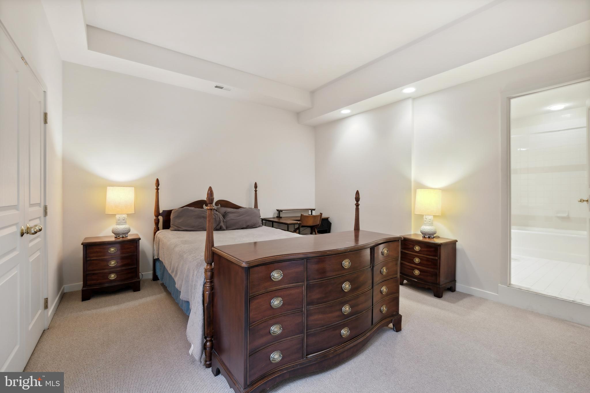 AVENEL - Residential