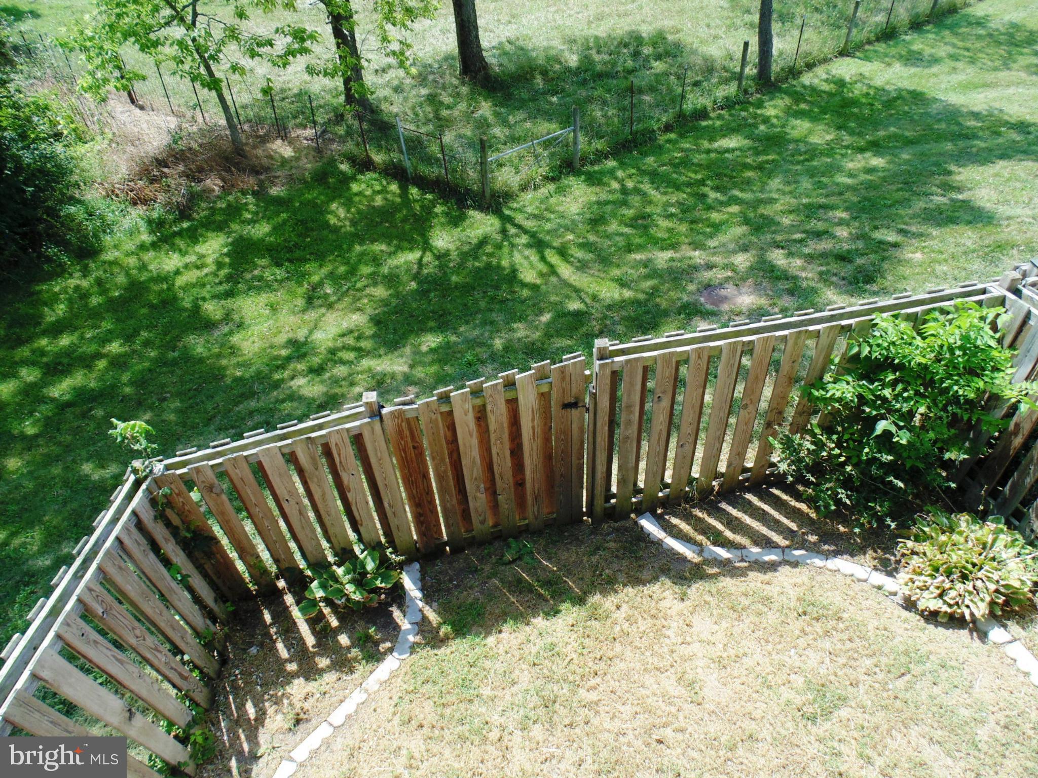 LEE'S RIDGE - Residential Lease