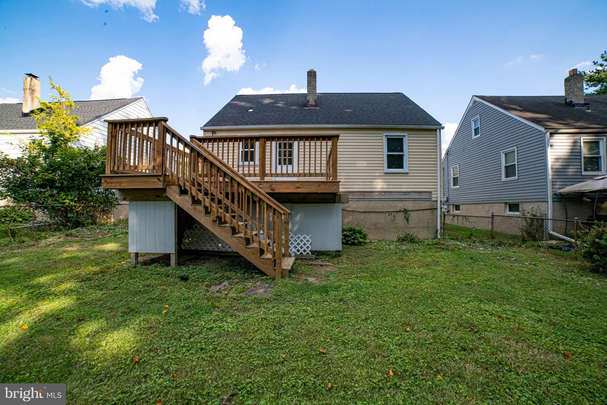 WESTMORELAND FRUIT FARM - Residential