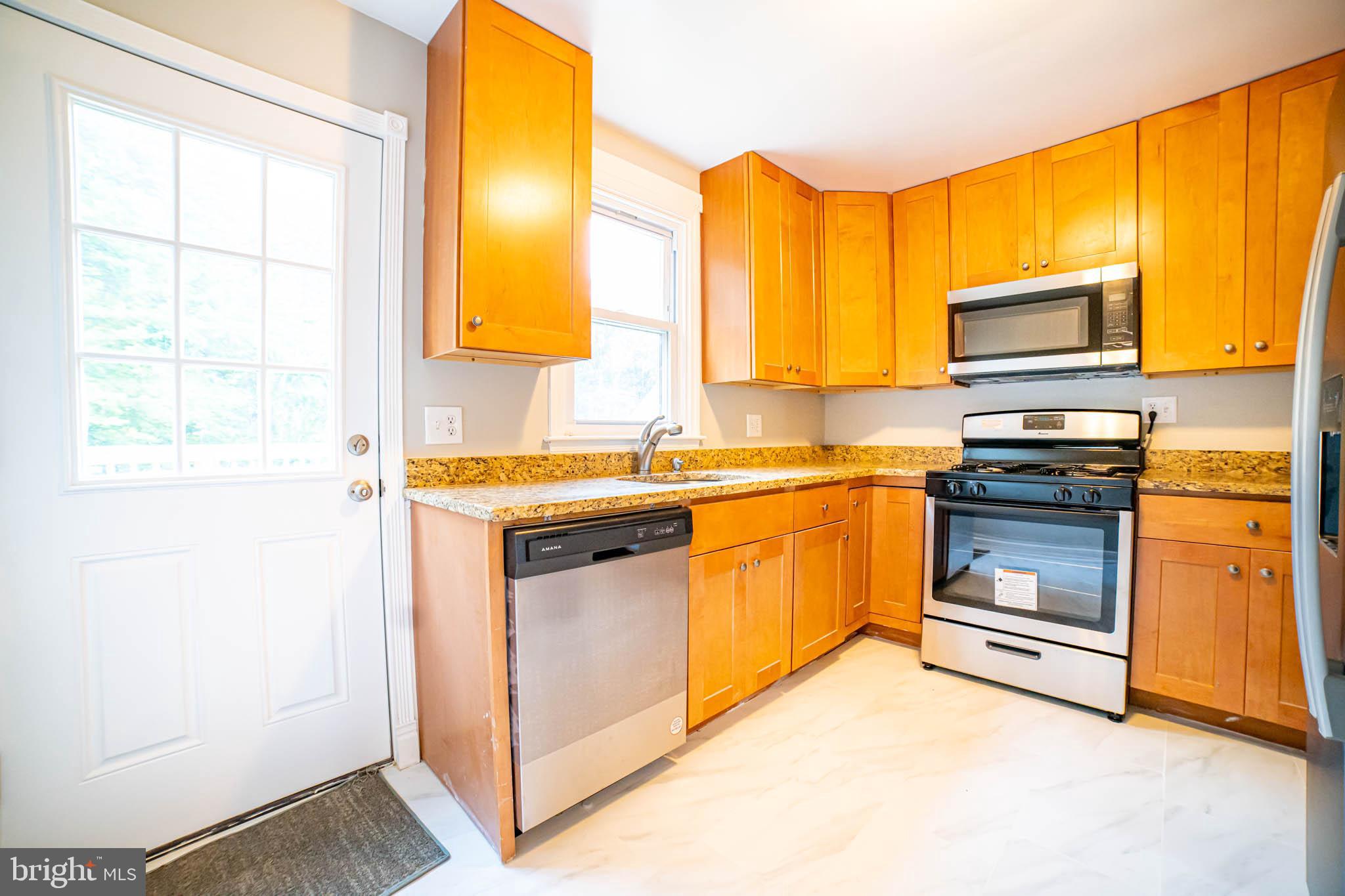 WESTMORELAND FRUIT FARM - Residential