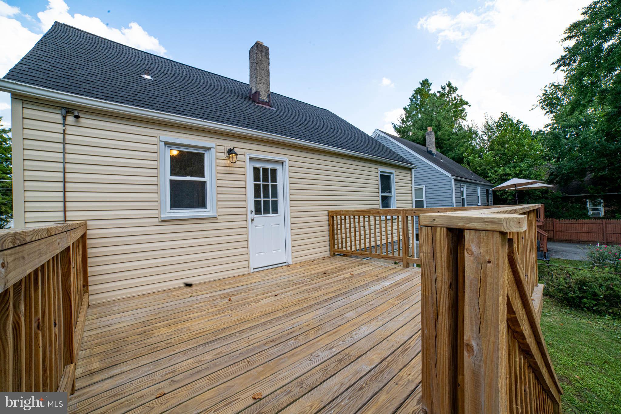 WESTMORELAND FRUIT FARM - Residential