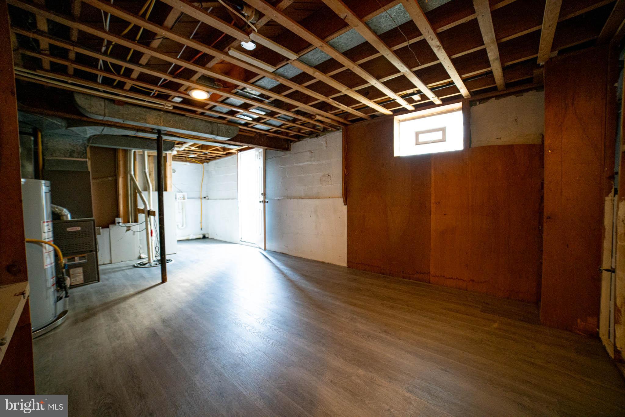 WESTMORELAND FRUIT FARM - Residential