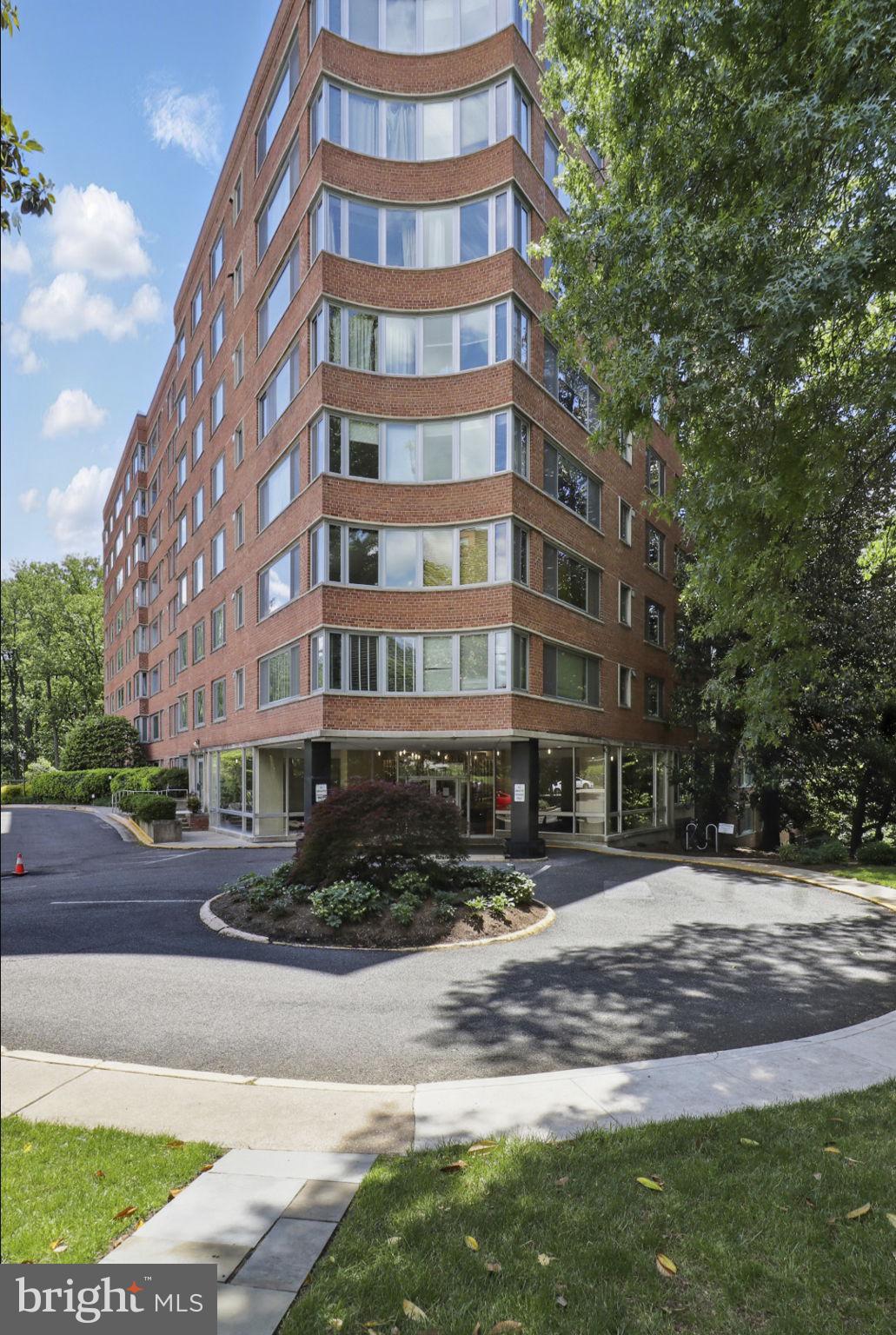 4200 CATHEDRAL AVENUE NW 317