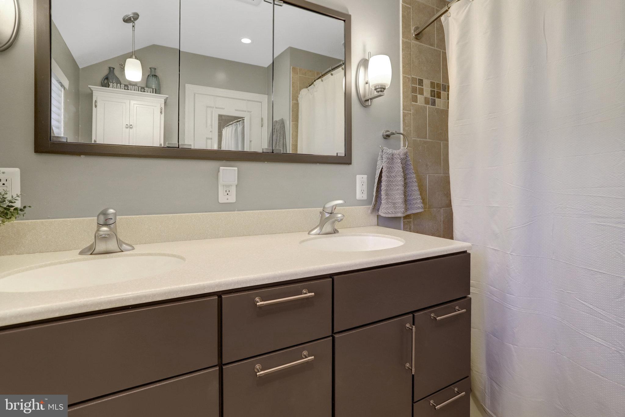 GEORGE WASHINGTON PARK - Residential